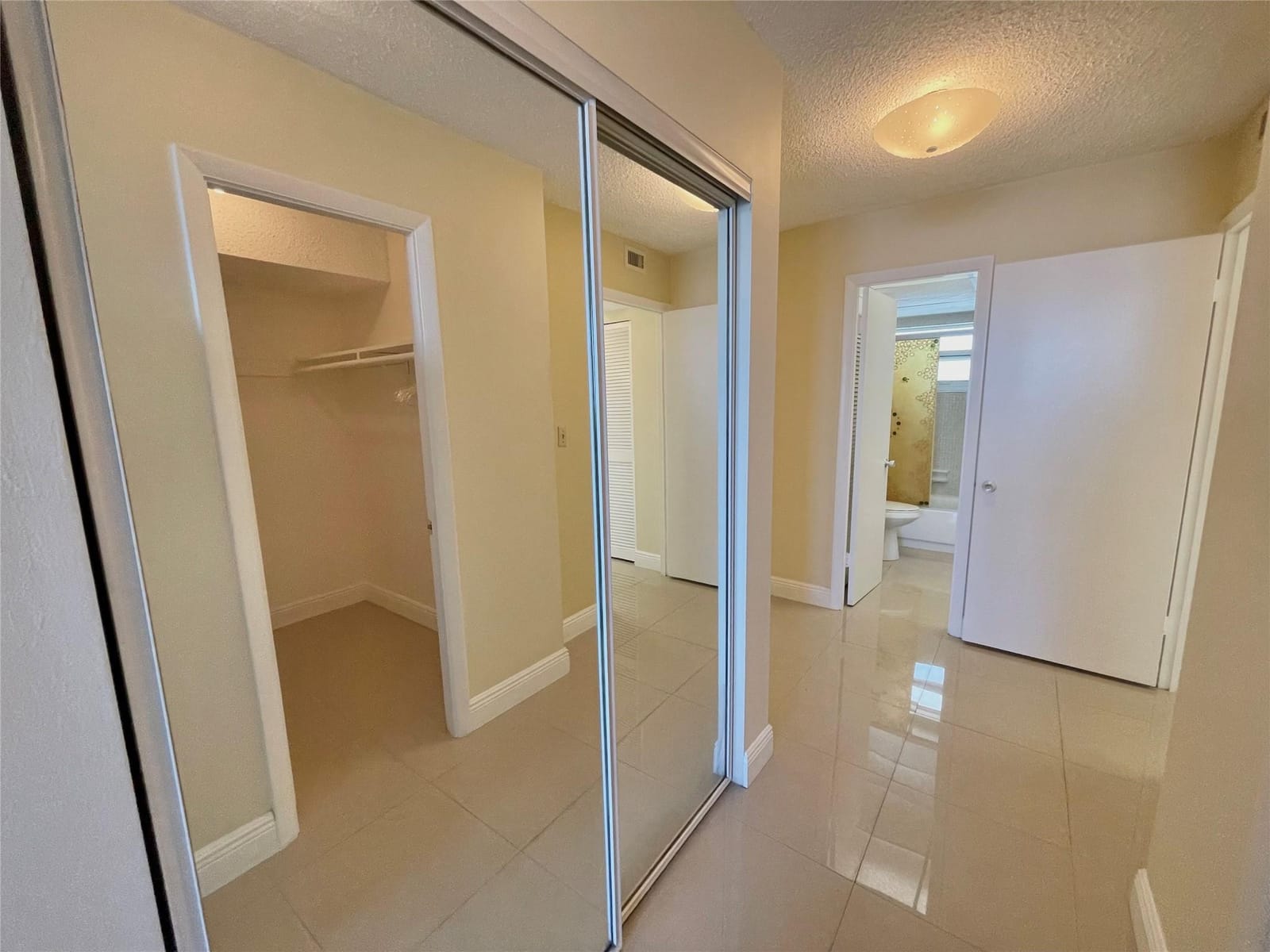 1175 NE Miami Gardens Drive 405, Miami, FL 33179 photo 20