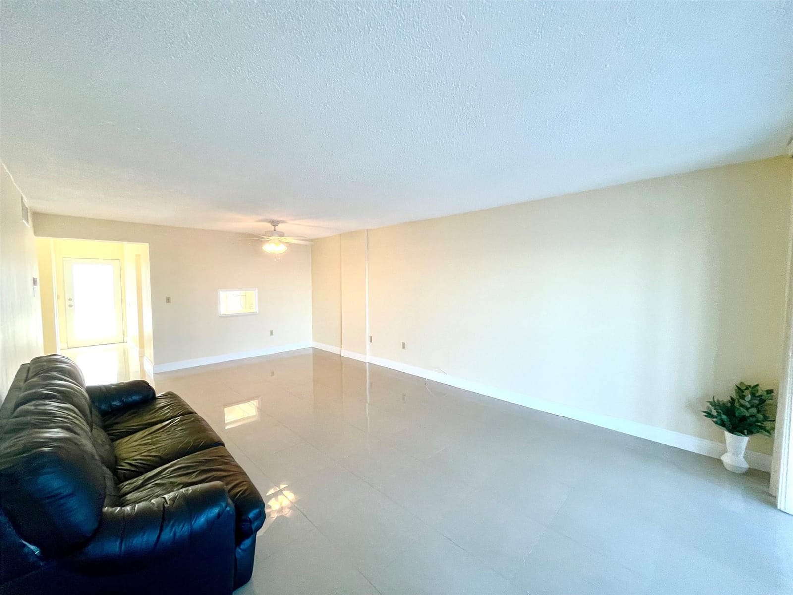 1175 NE Miami Gardens Drive 405, Miami, FL 33179 photo 10