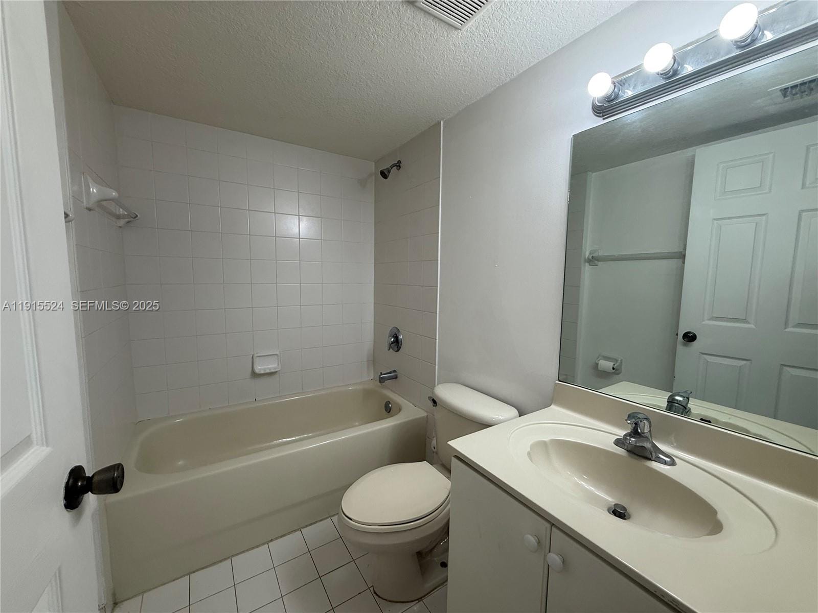 22901 SW 88th Place 205 — photo 7