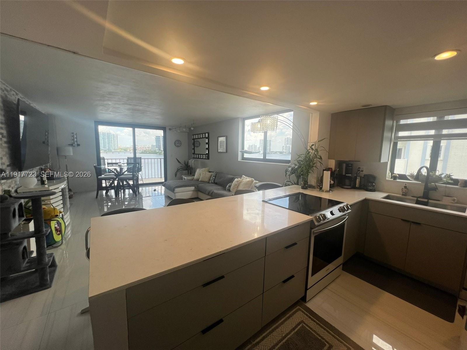 17878 N Bay Road 507, Sunny Isles Beach, FL 33160 photo 18