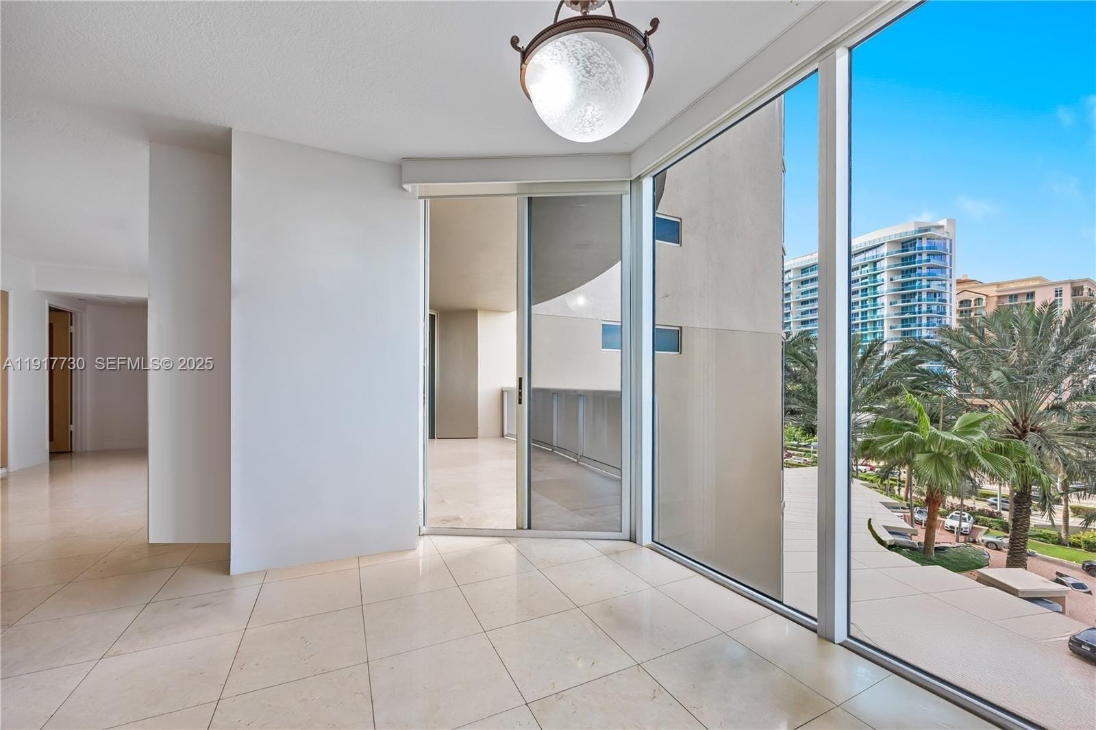 17555 Collins Avenue 607, Sunny Isles Beach, FL 33160 photo 18