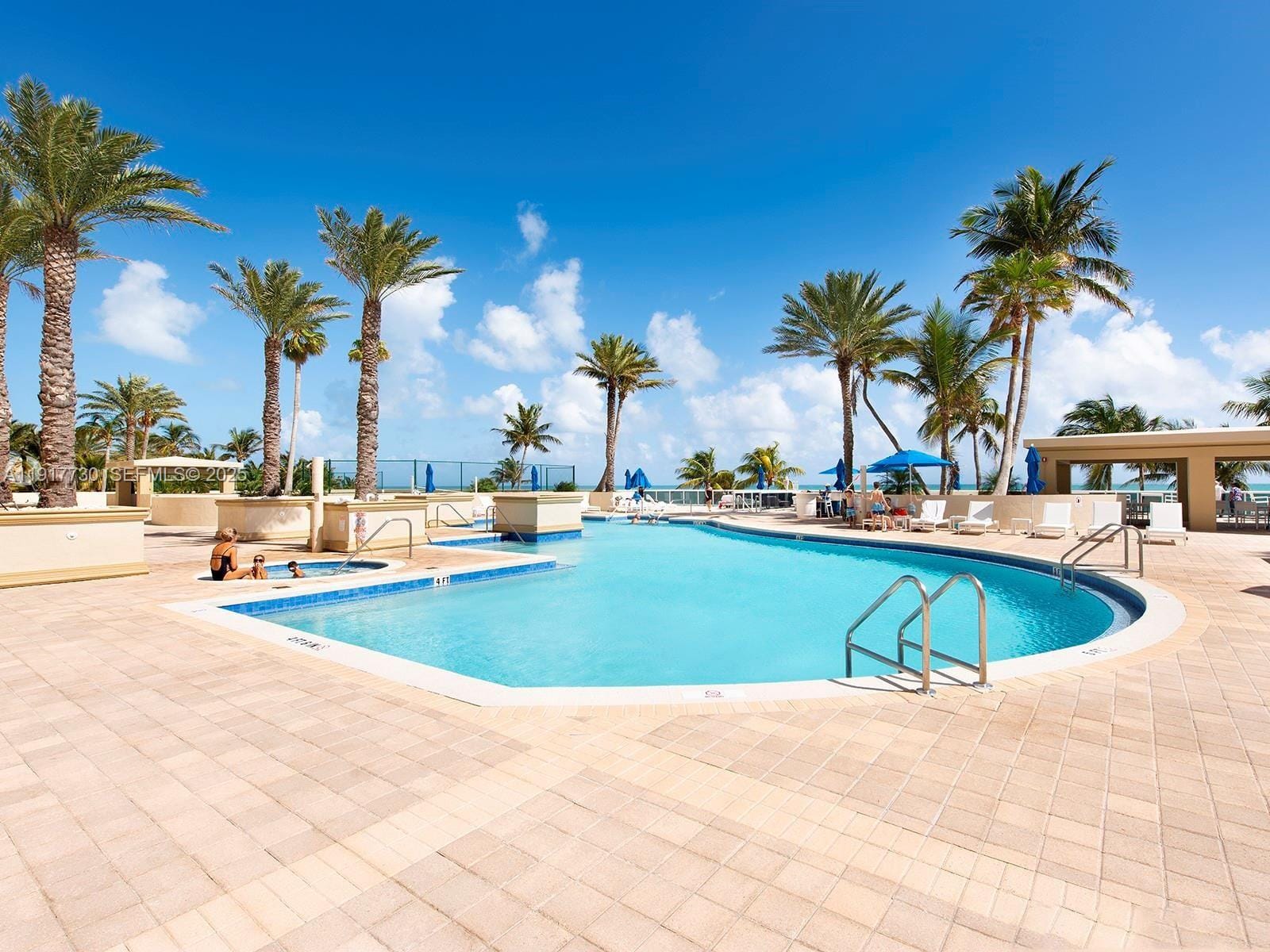 17555 Collins Avenue 607, Sunny Isles Beach, FL 33160 photo 26