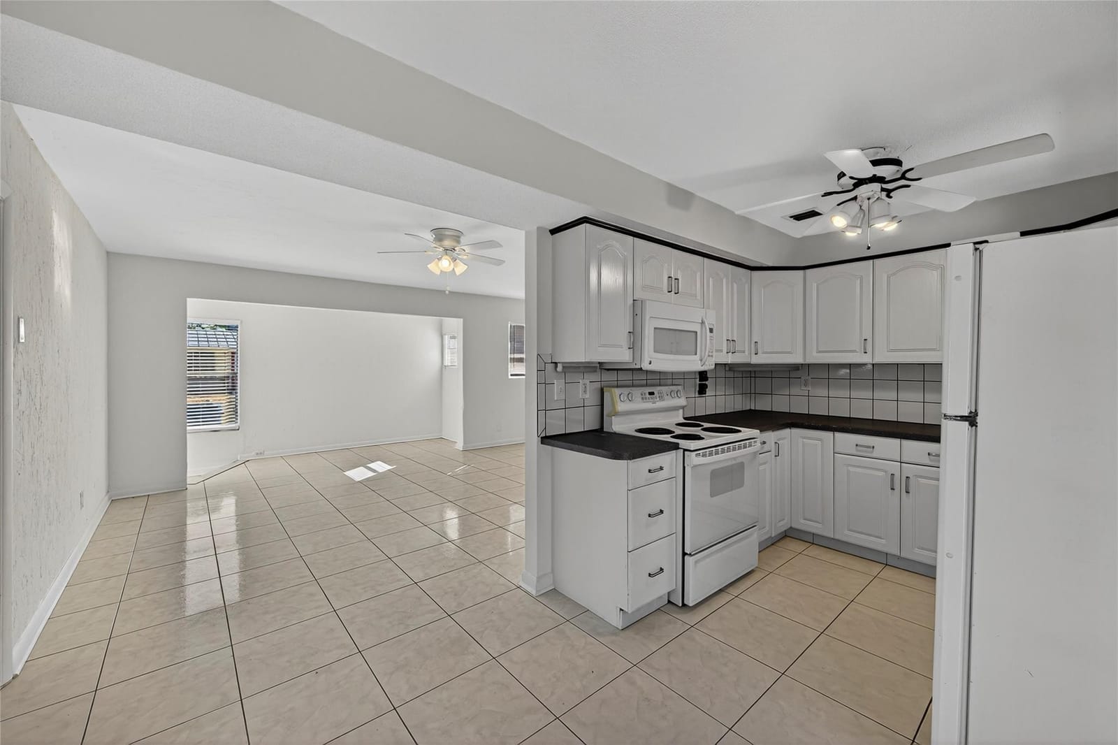 2617 NE 9th Terrace, Wilton Manors, FL 33334 photo 18