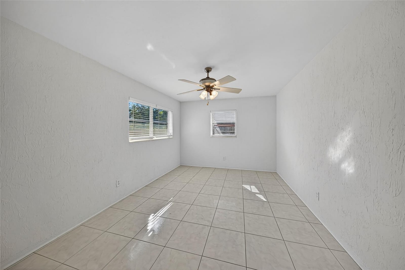 2617 NE 9th Terrace, Wilton Manors, FL 33334 photo 27