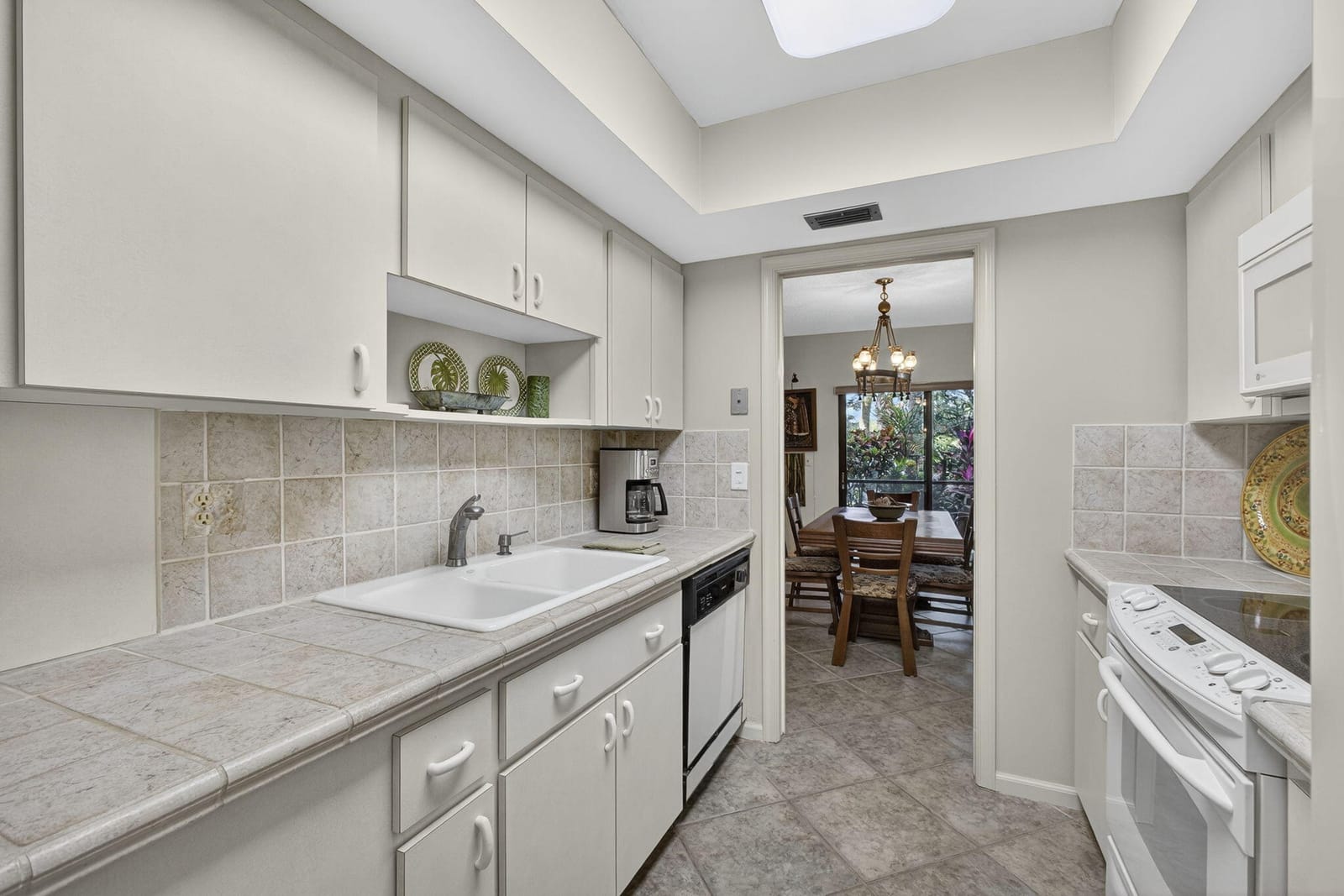 11267 Pond View Drive B104, Wellington, FL 33414 photo 17