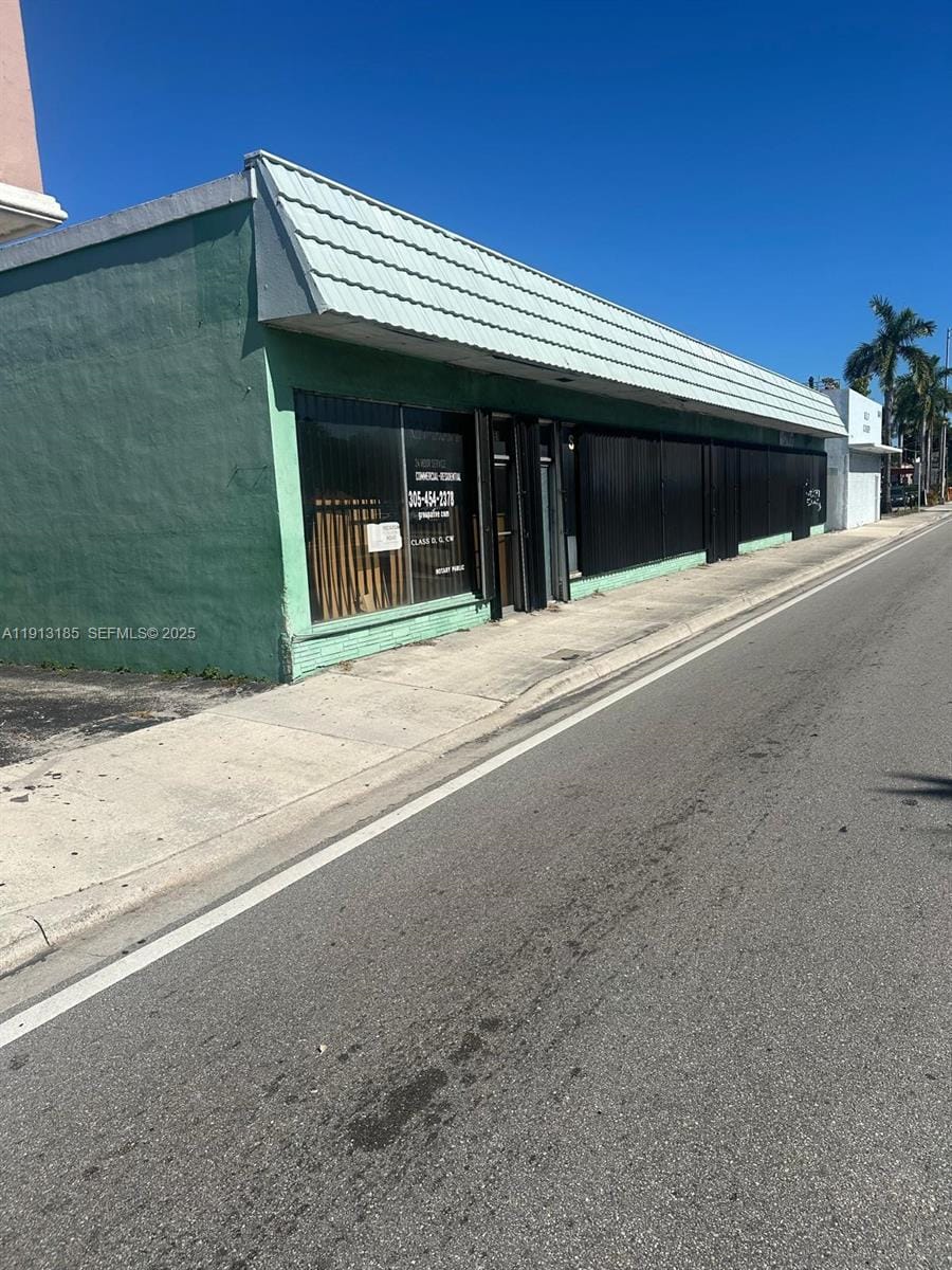 1051 NW 119th Street — photo 2