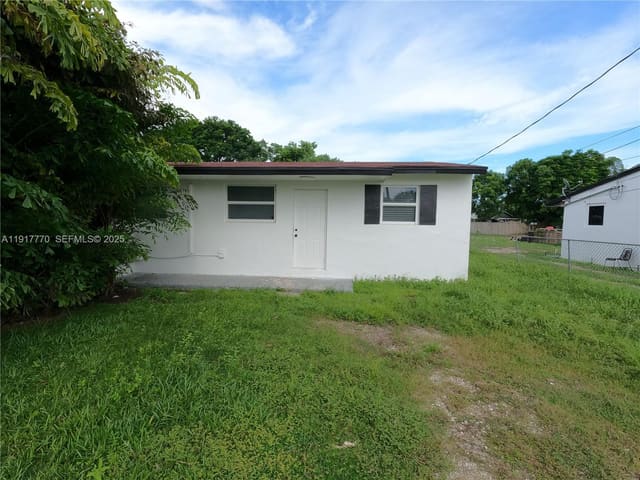 26633 SW 138th Court, sold in Sunny Haven, Homestead, FL