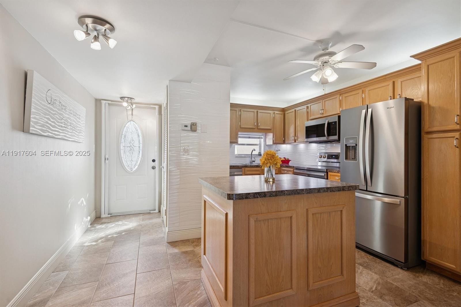 700 S Hollybrook Drive 201 — photo 3