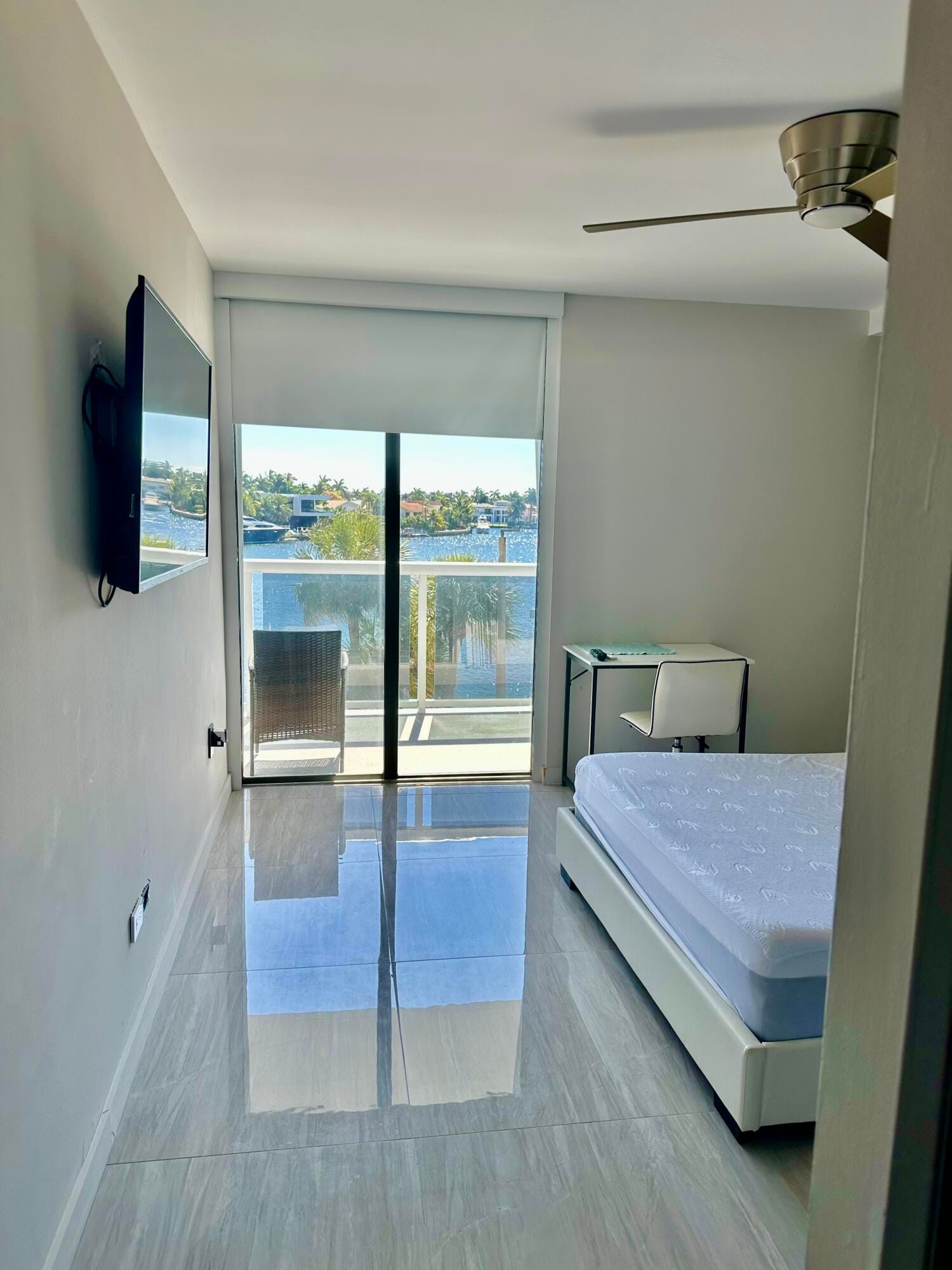20515 E Country Club Drive 345, Aventura, FL 33180 photo 28