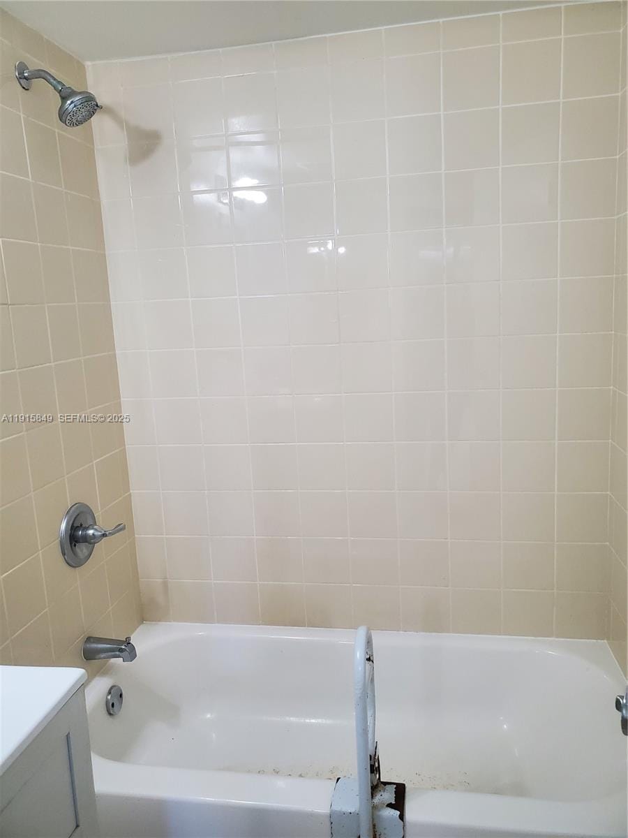 4851 NW 26th Court 237, Lauderdale Lakes, FL 33313 photo 10