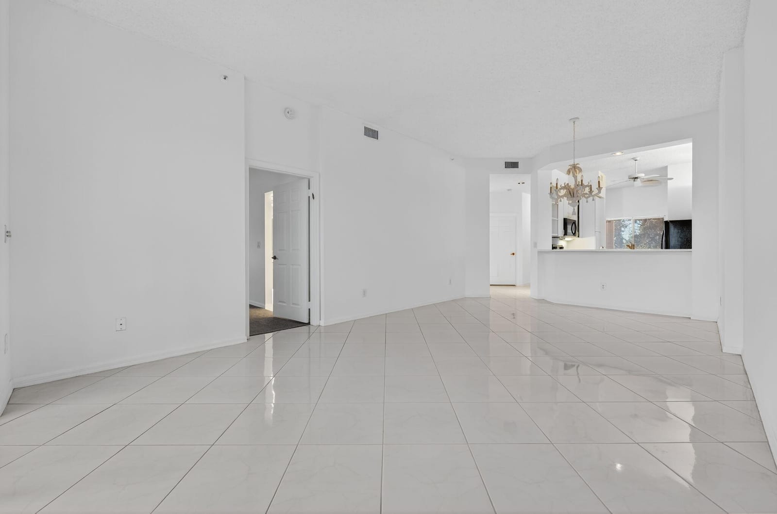9599 Weldon Circle A412 — photo 7