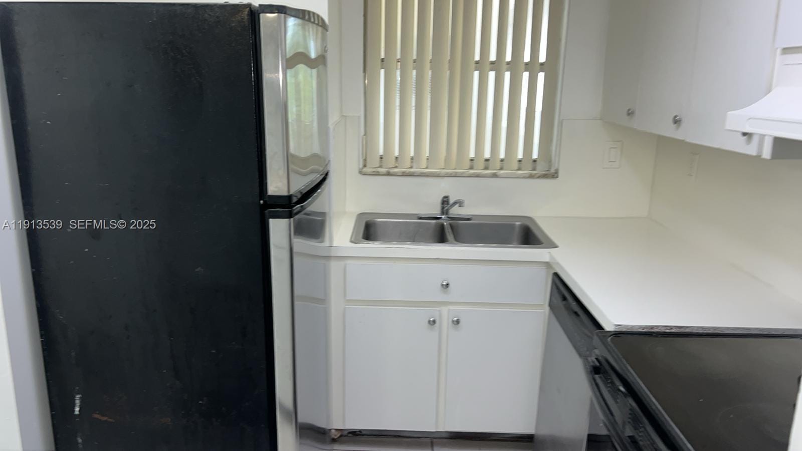8860 Fontainebleau Boulevard 403 — photo 12
