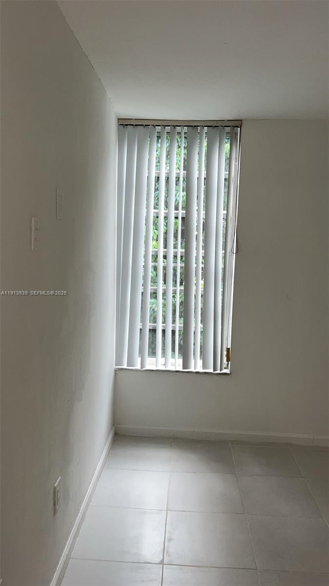 8860 Fontainebleau Boulevard 403, Miami, FL 33172 photo 13