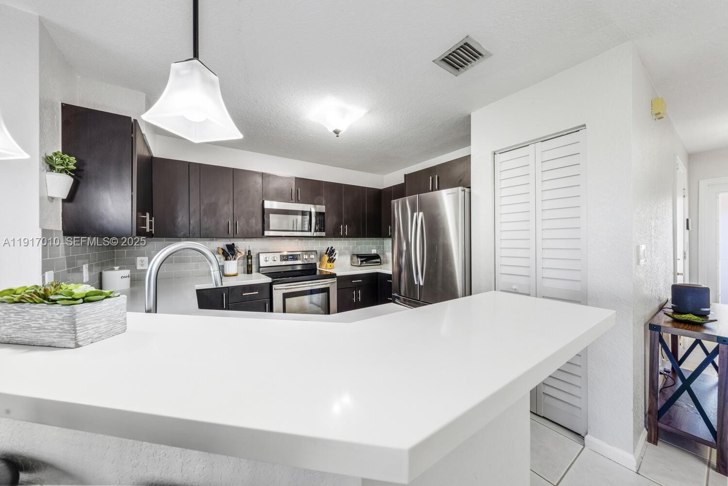 8945 NW 38th Drive 17, Coral Springs, FL 33065 photo 9