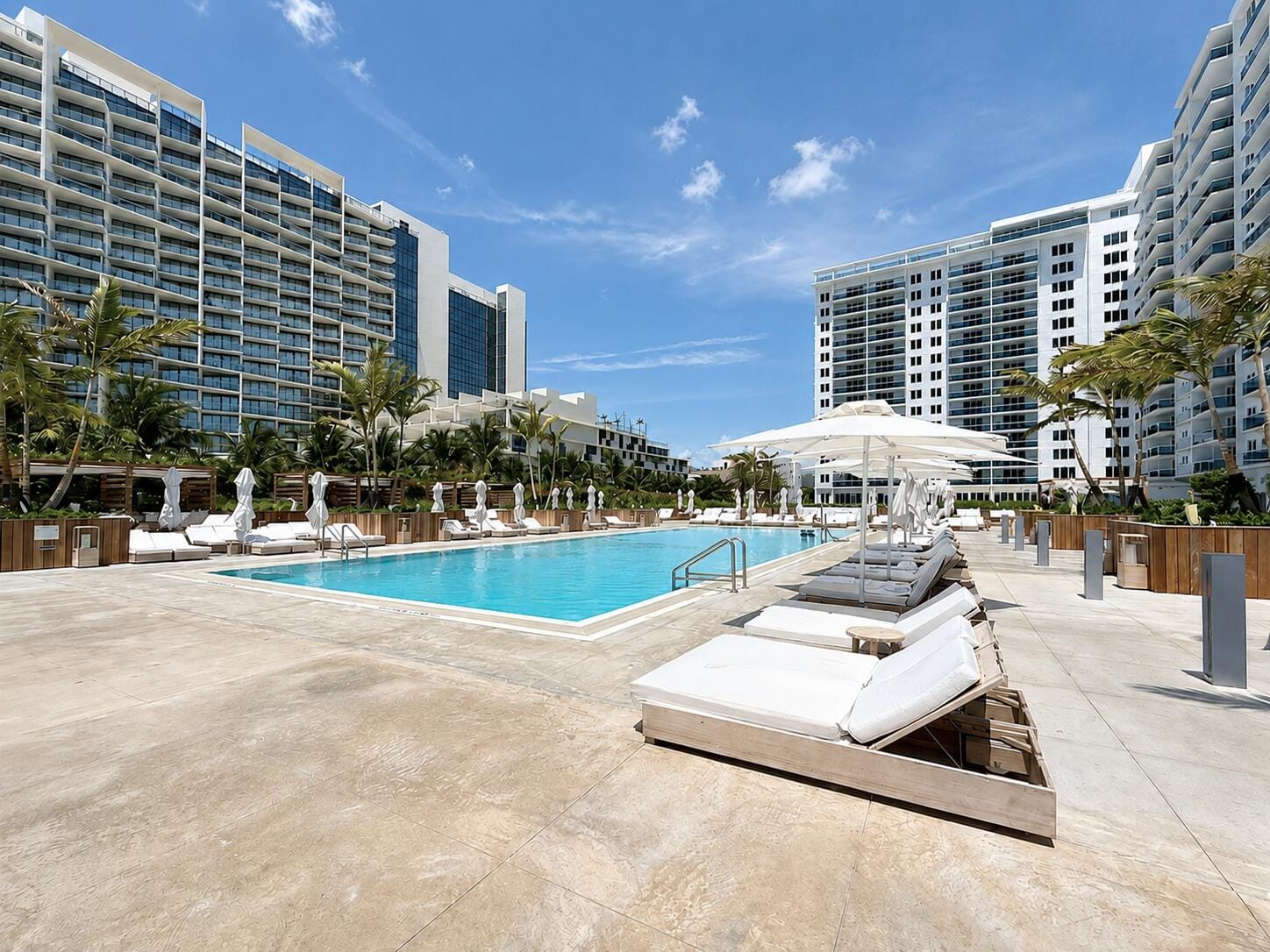 2301 Collins Avenue 323 — photo 9