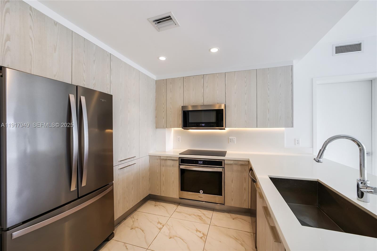 2000 Metropica Way 306, Sunrise, FL 33323, Sunrise