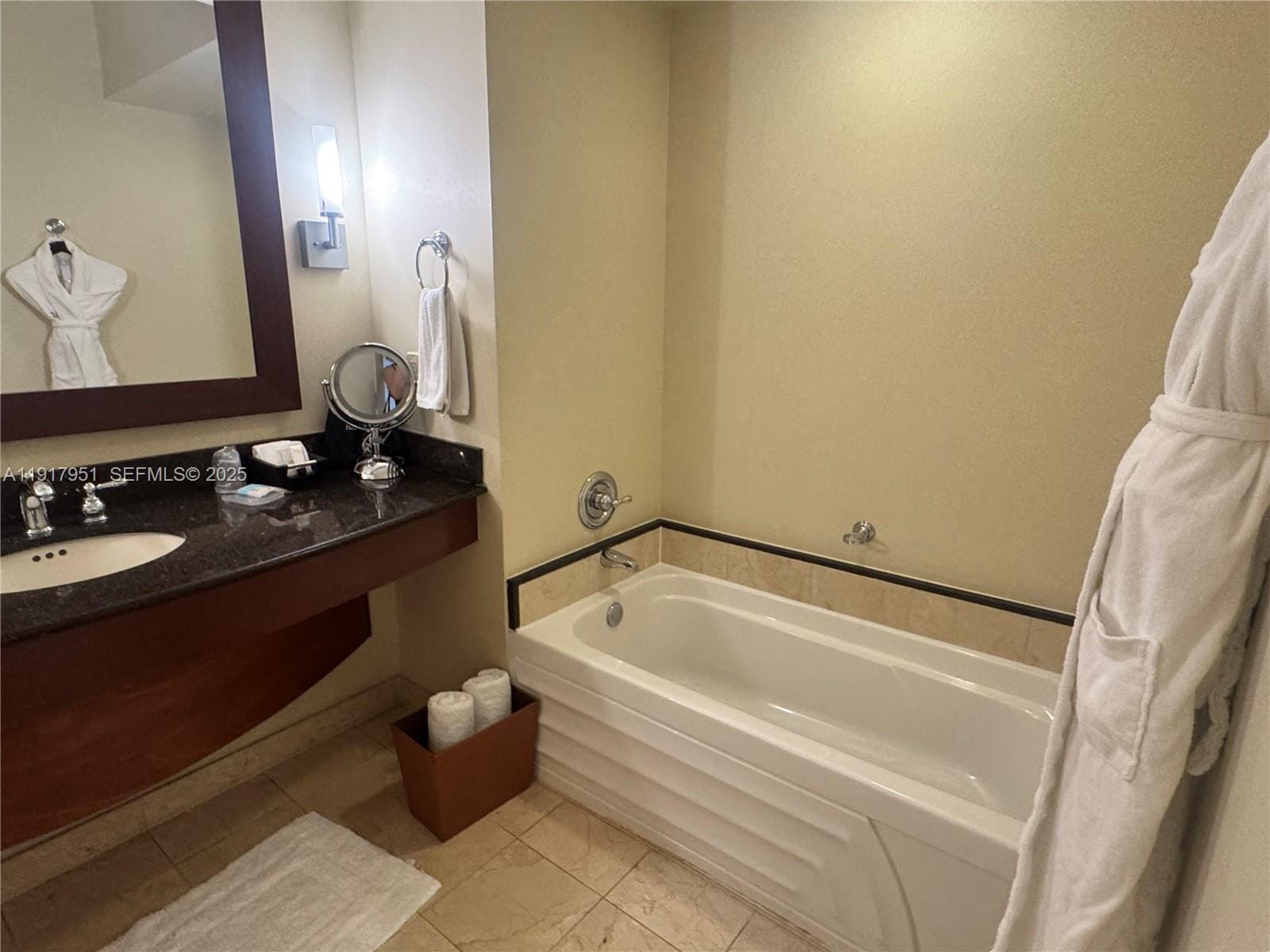 18001 Collins Avenue 2107, Sunny Isles Beach, FL 33160 photo 15