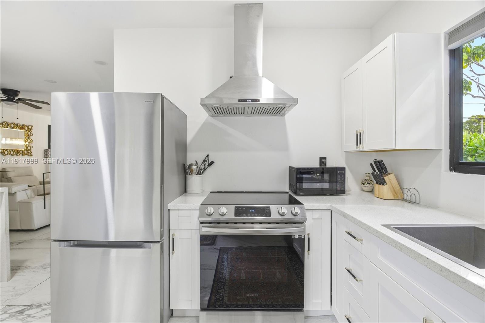 8270 NE 1st Place, Miami, FL 33138 photo 23