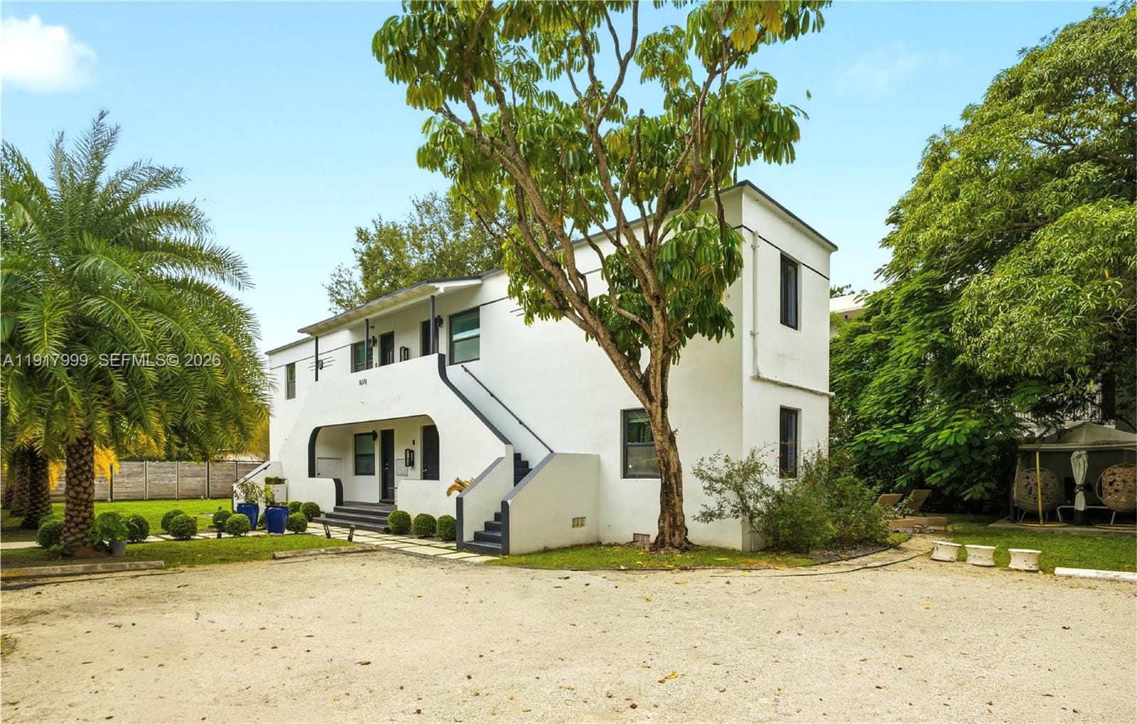8270 NE 1st Place, Miami, FL 33138 photo 5