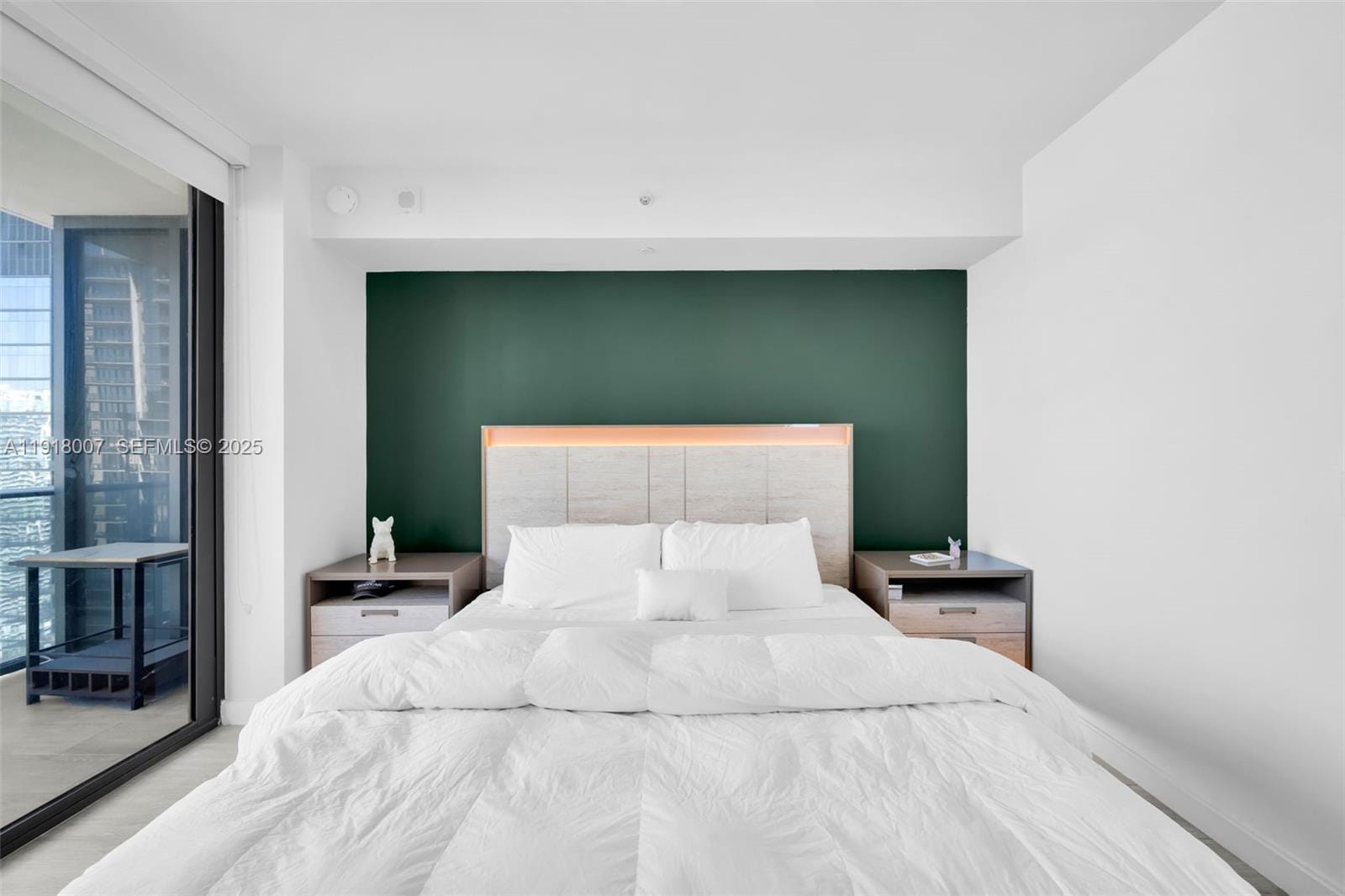 45 SW 9th Street 3909 — photo 10