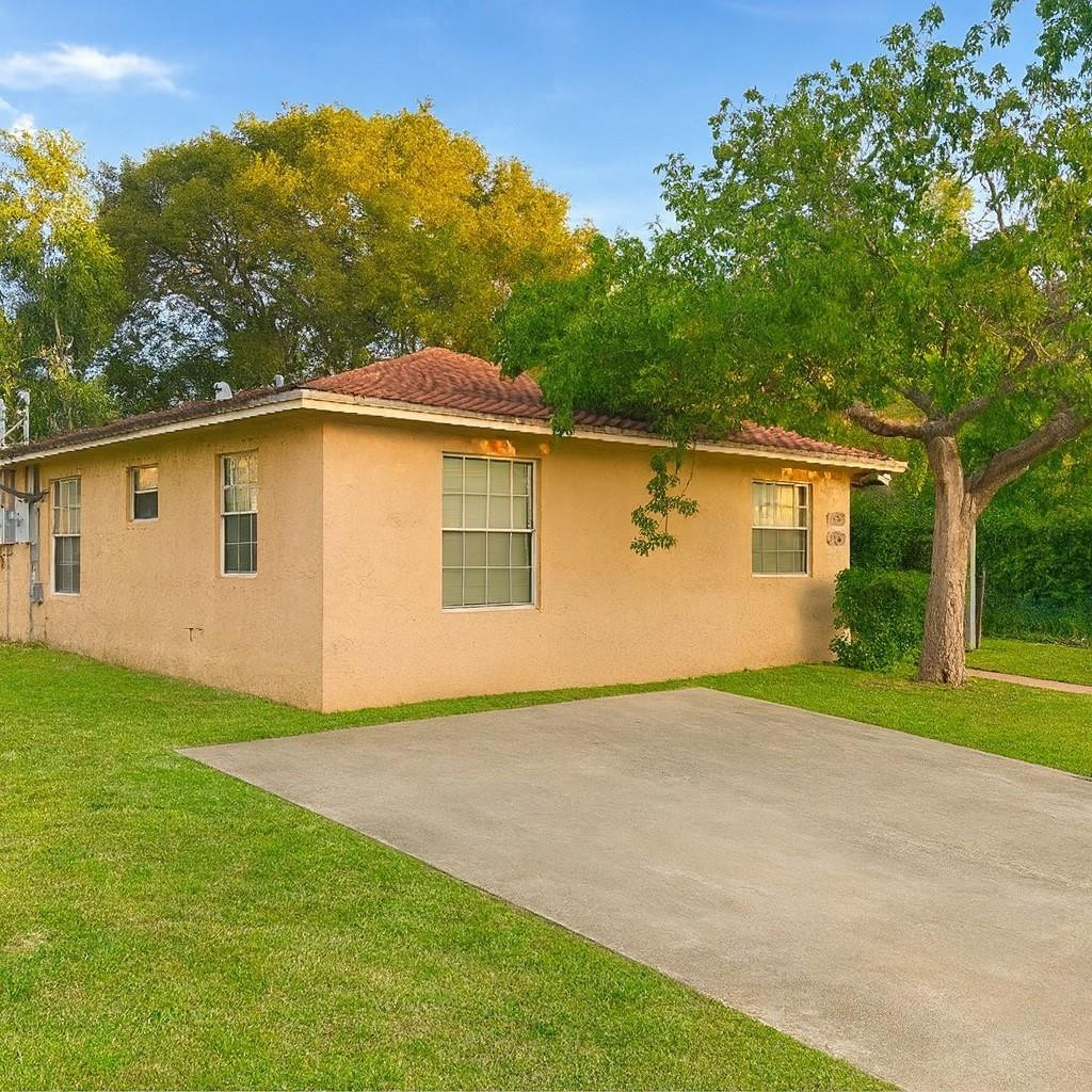 734 NW 13th Terrace, Fort Lauderdale, FL 33311, Fort Lauderdale