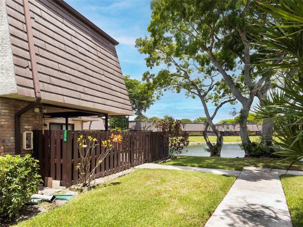 2678 NW 99th Avenue, Coral Springs, FL 33065