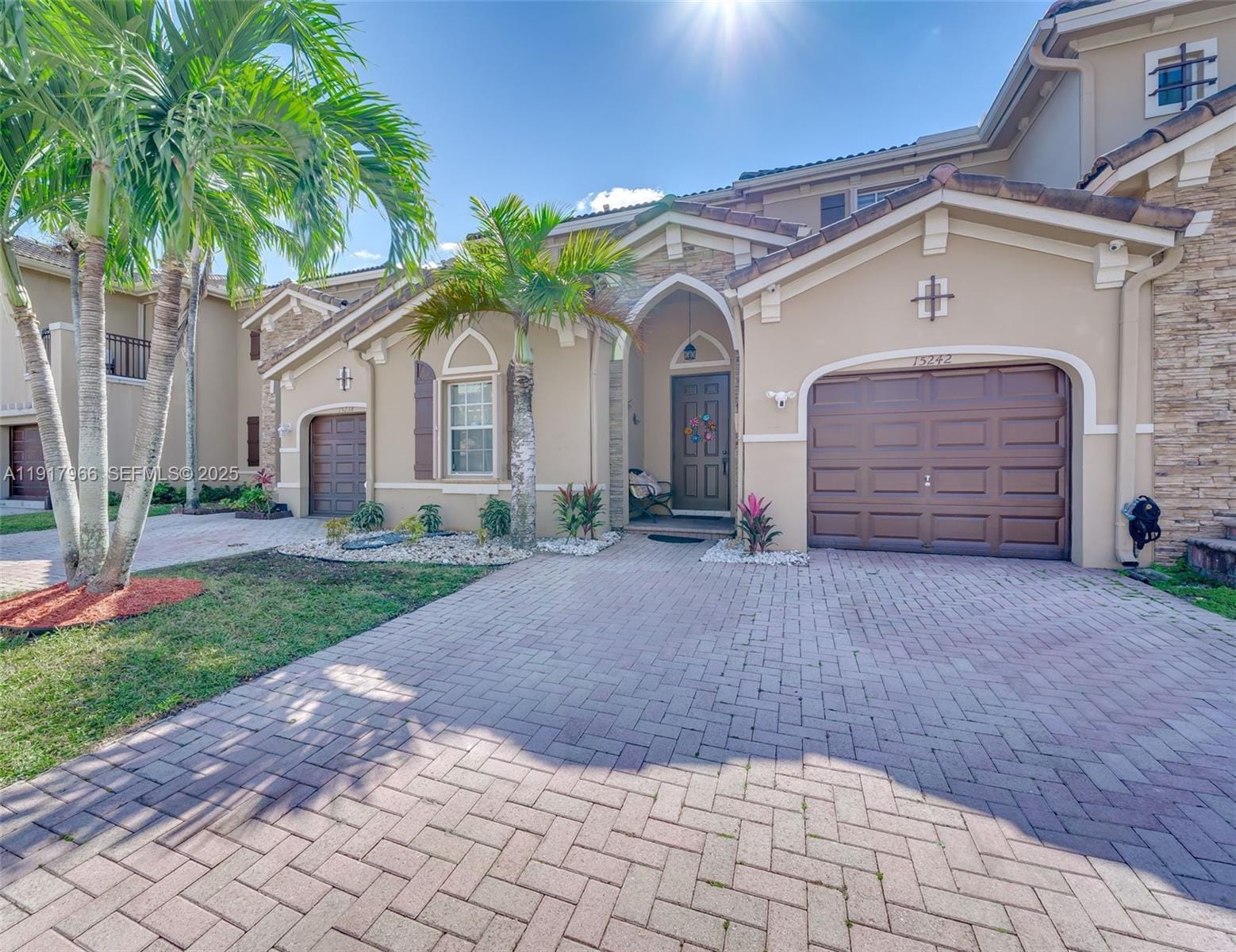 15242 SW 8th Way, Miami, FL 33194 photo 3