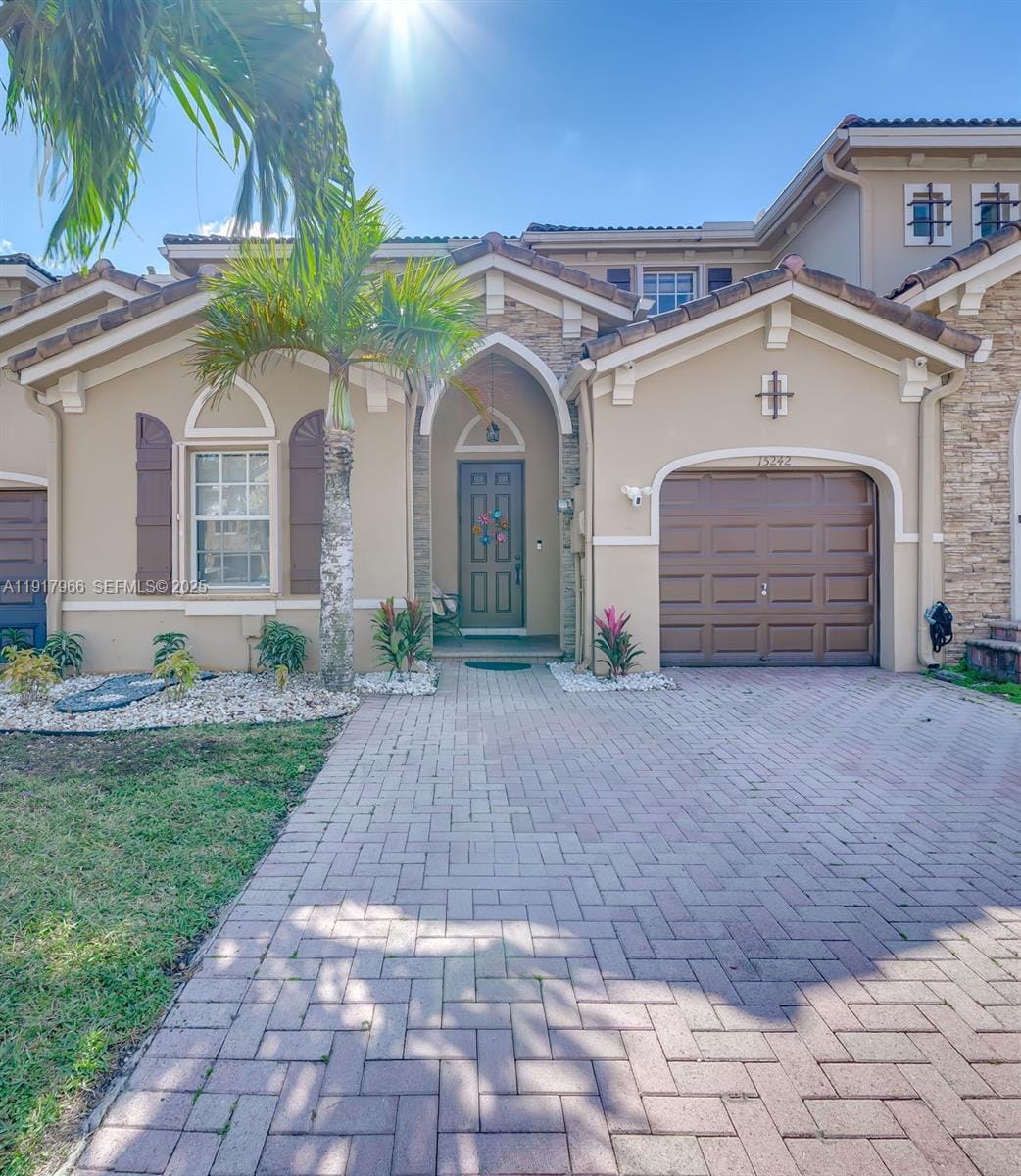 15242 SW 8th Way, Miami, FL 33194 photo 4