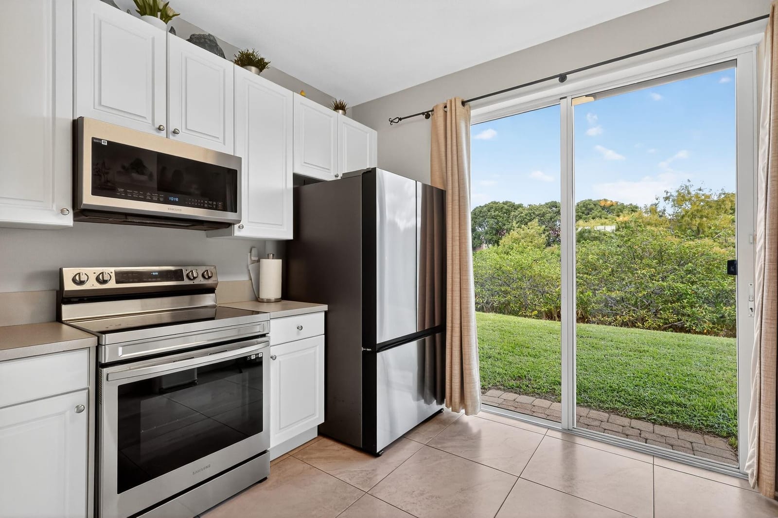 1716 NW 78th Way, Hollywood, FL 33024 photo 7