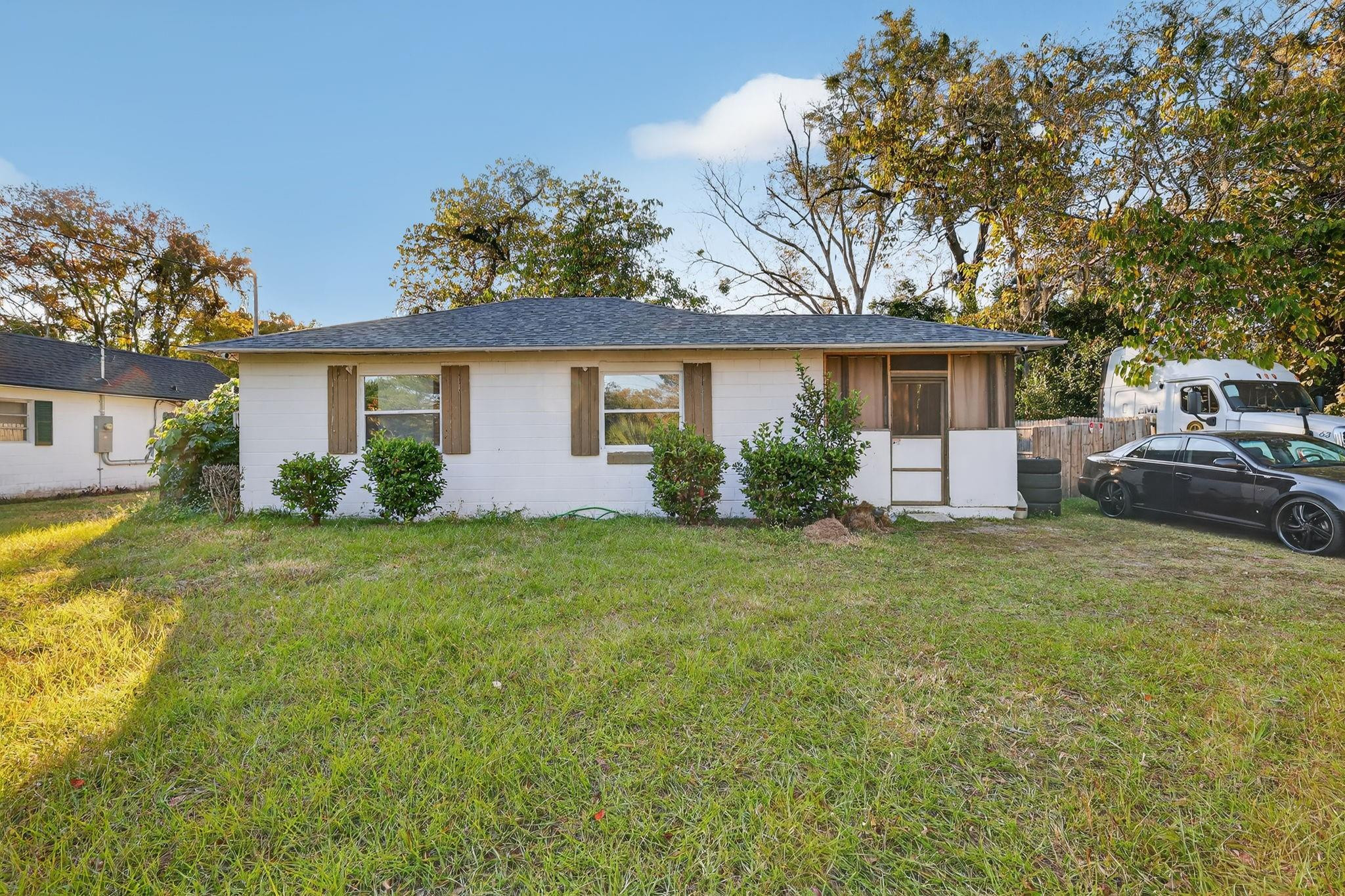 1030 NW 13 Avenue, FL 34475, Ocala