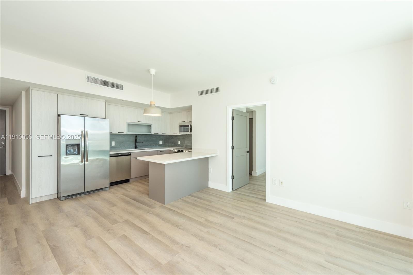 950 Brickell Bay Drive 4007 — photo 4