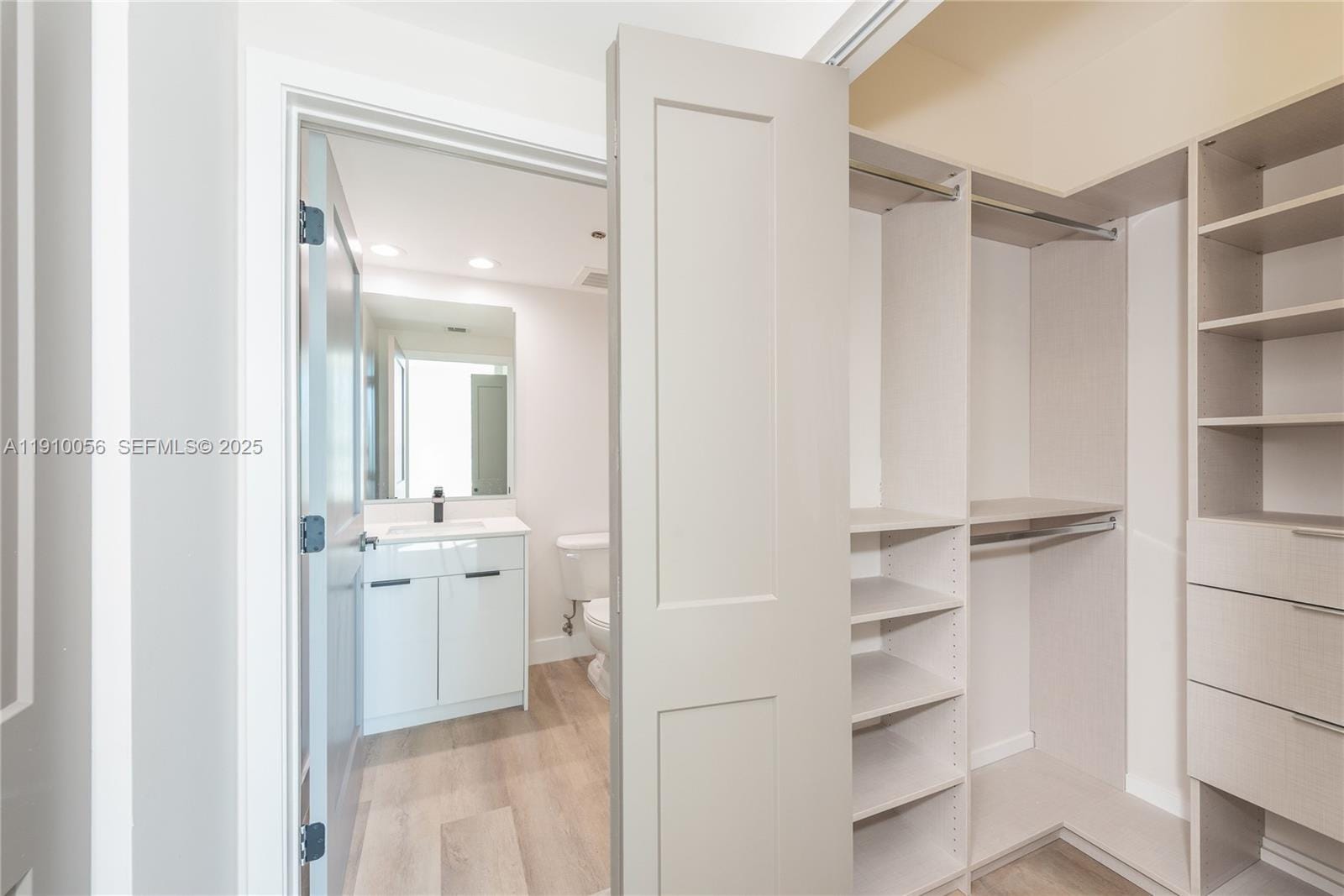950 Brickell Bay Drive 4007 — photo 10