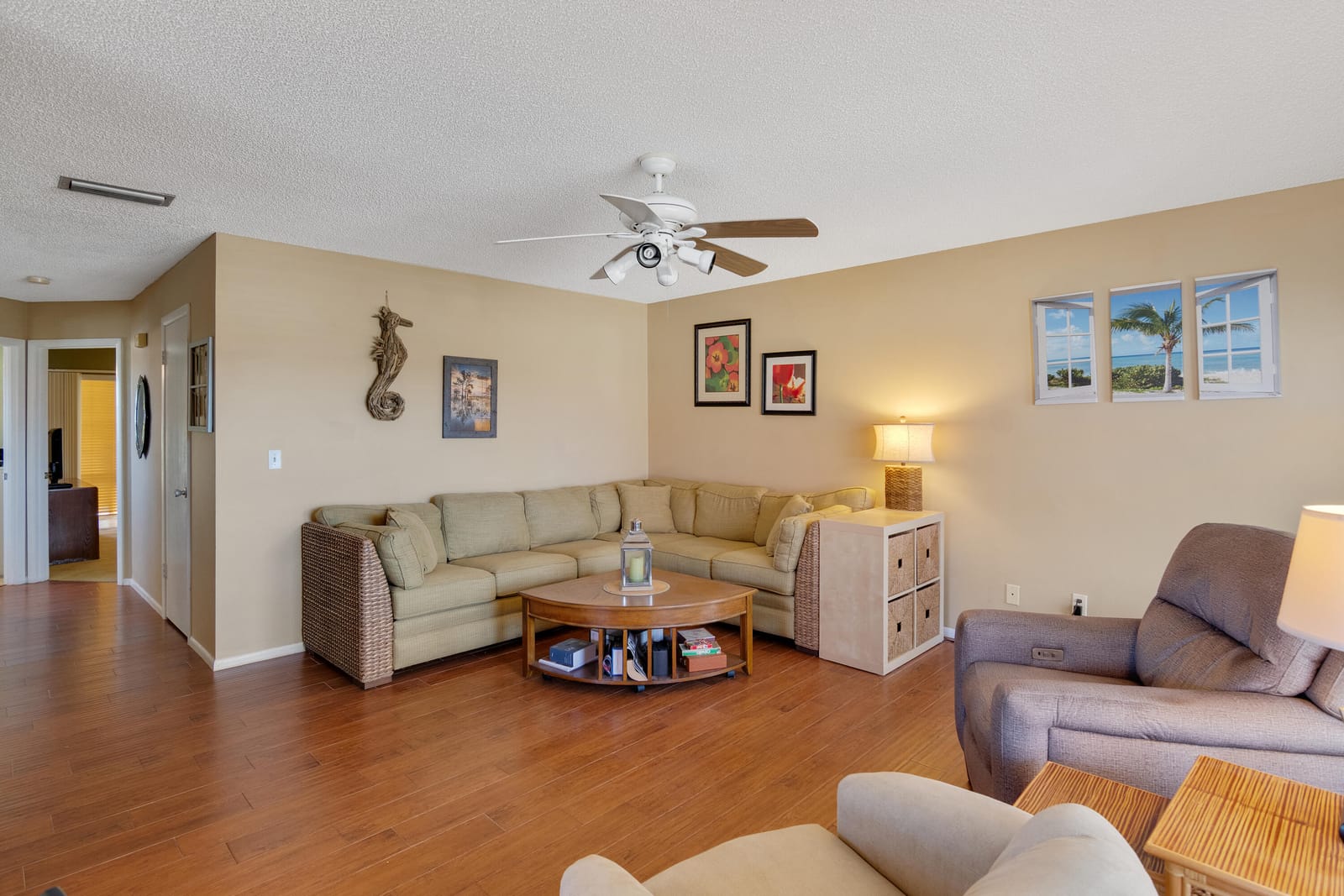 68 Royal Oak Court 202 — photo 6