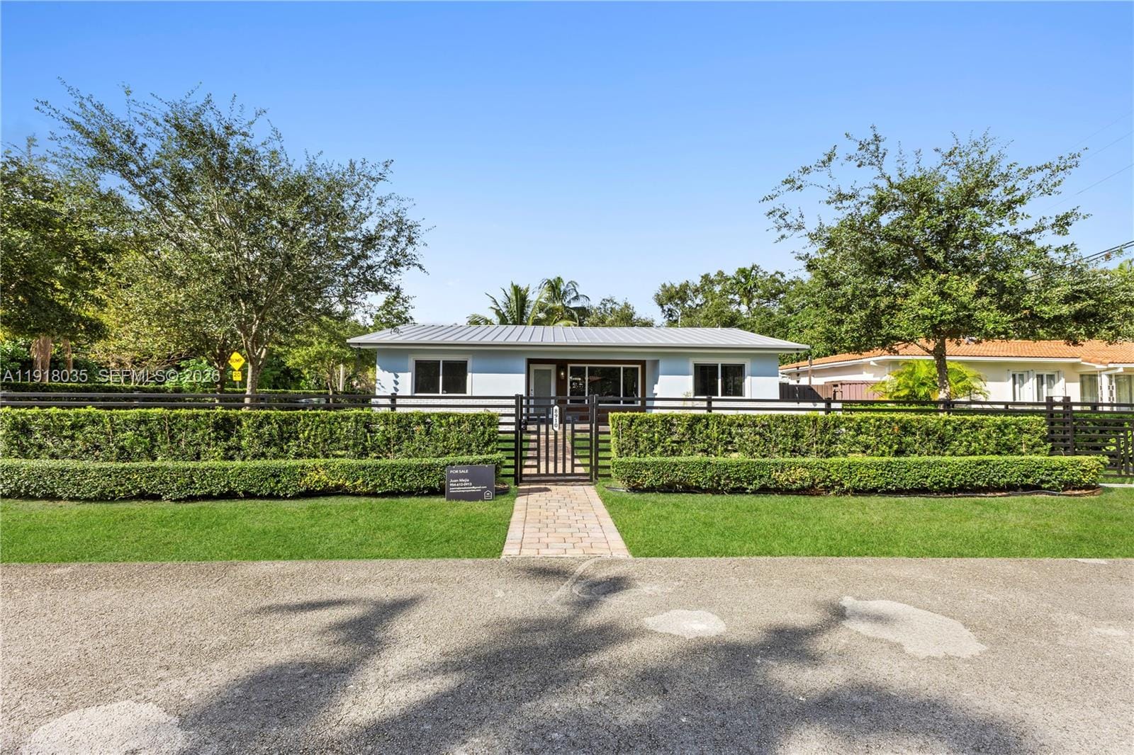 8910 NE 9th Court, Miami, FL 33138 photo 11