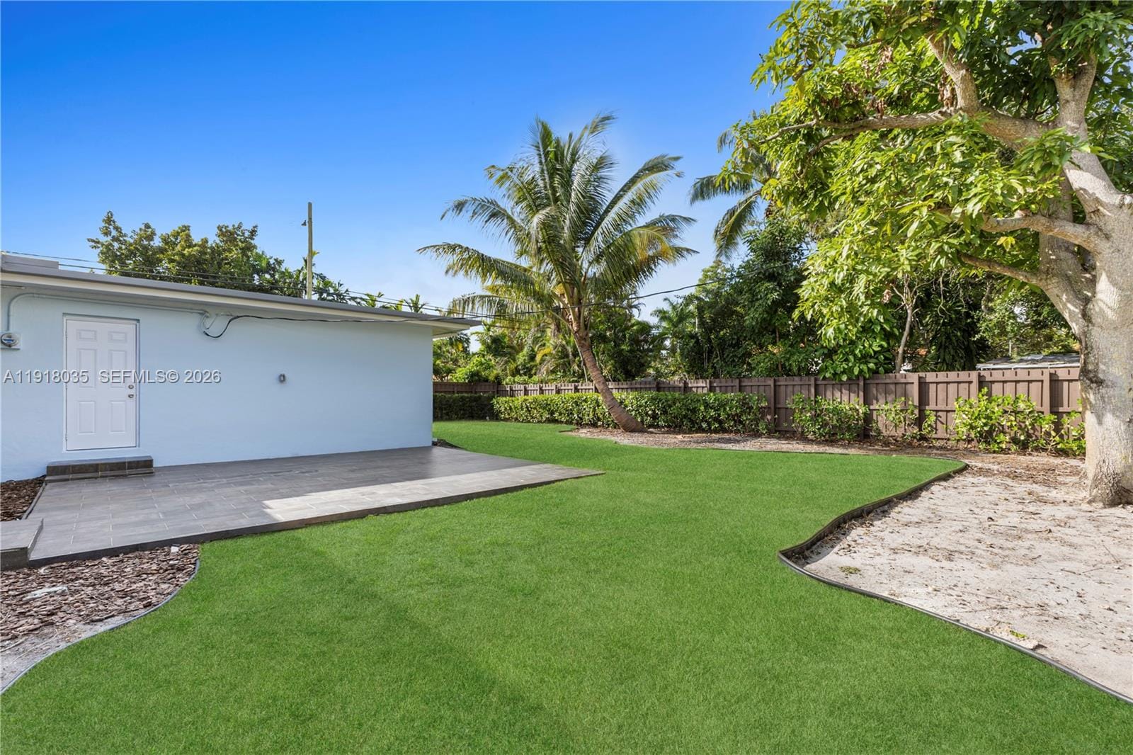 8910 NE 9th Court, Miami, FL 33138 photo 14