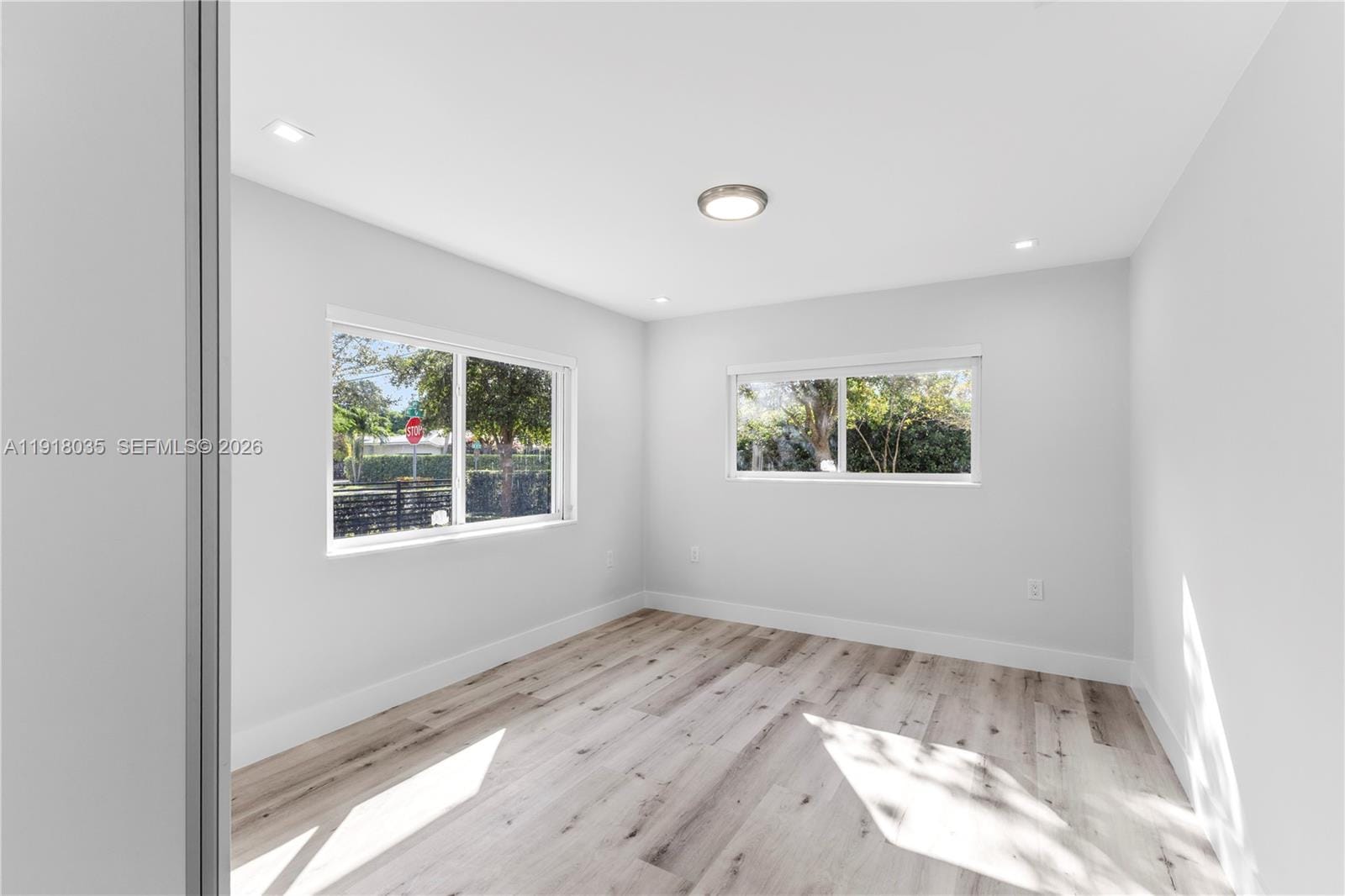 8910 NE 9th Court, Miami, FL 33138 photo 23