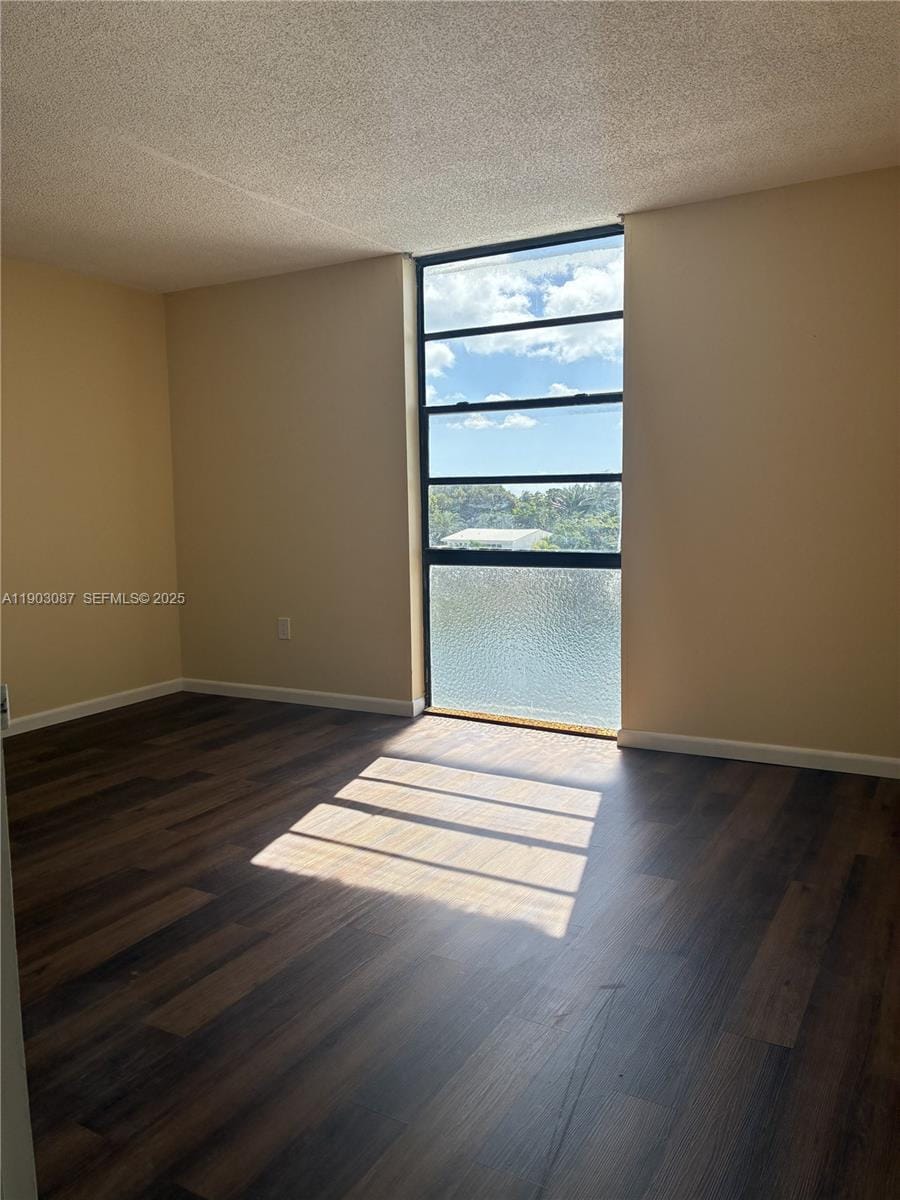 2500 NE 135th Street A307, North Miami, FL 33181 photo 13