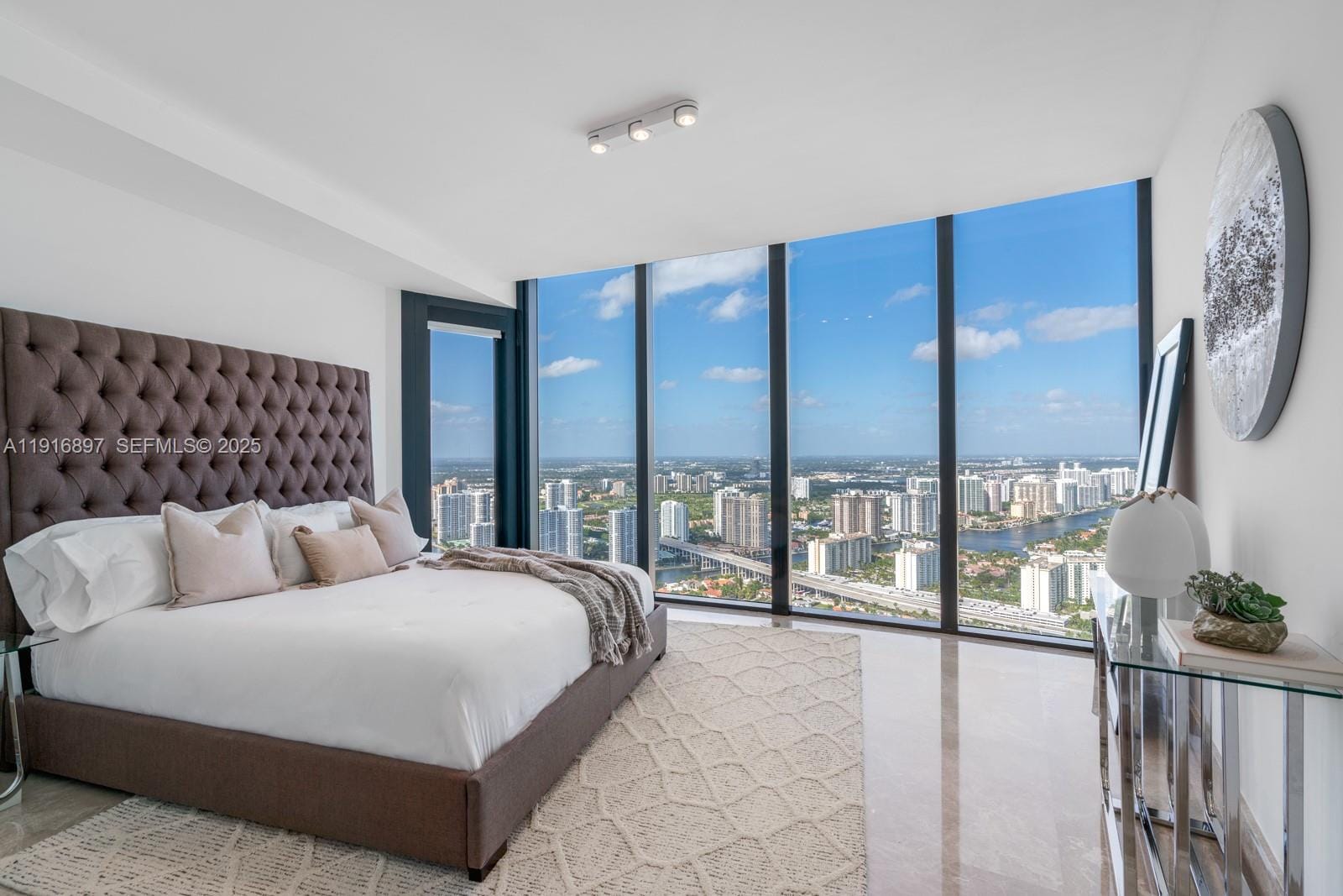 18555 Collins Avenue 5105, Sunny Isles Beach, FL 33160 photo 13