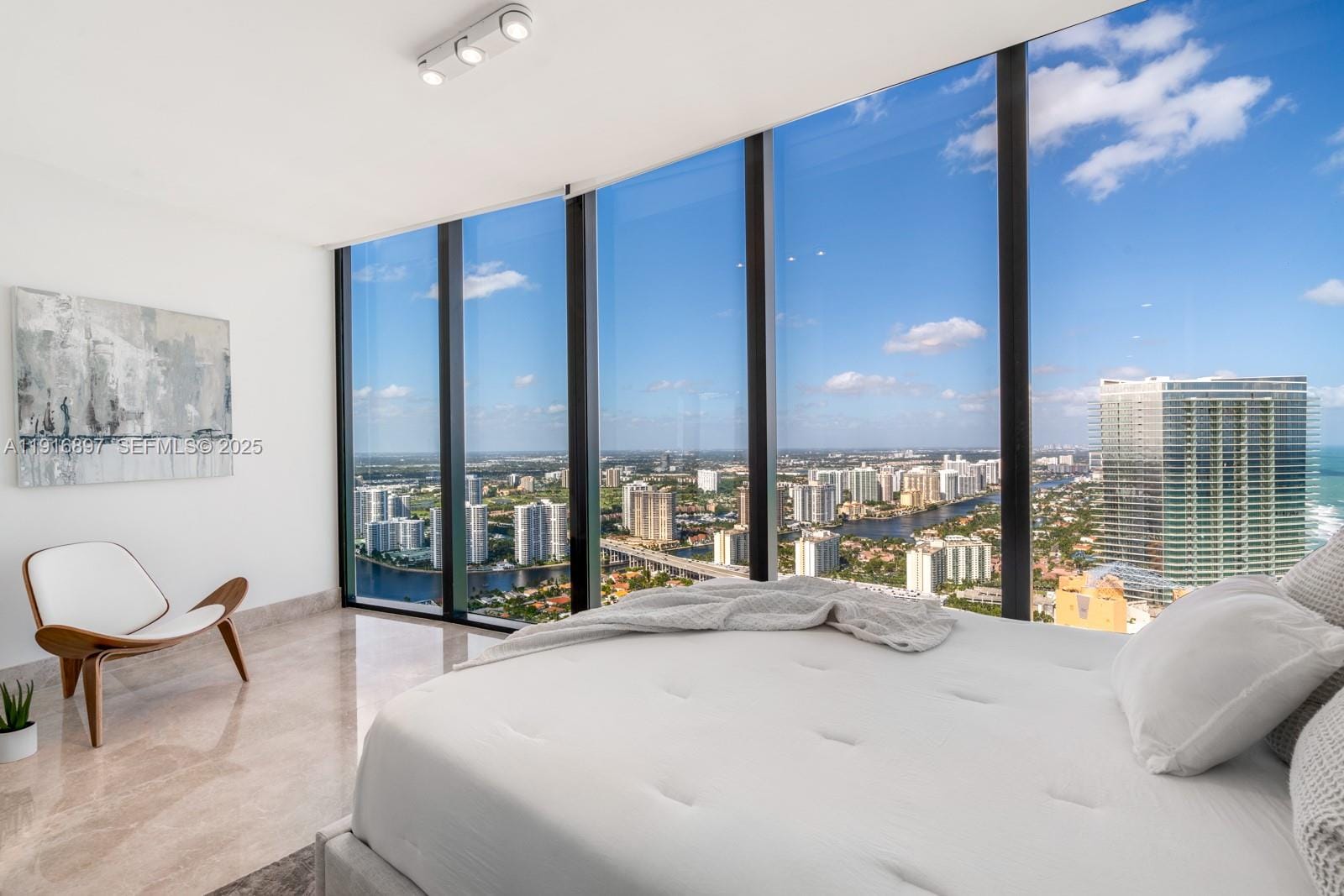 18555 Collins Avenue 5105, Sunny Isles Beach, FL 33160 photo 18