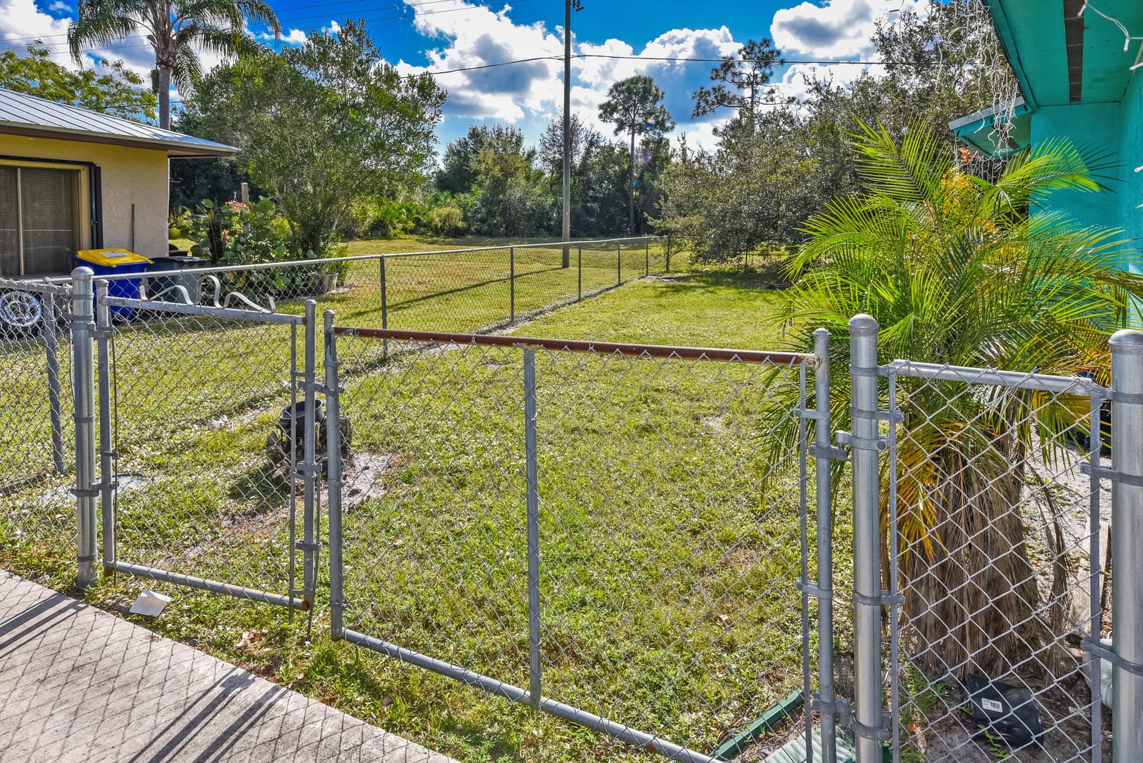 1082 SE Saint Lawrence Way, Stuart, FL 34997 photo 12