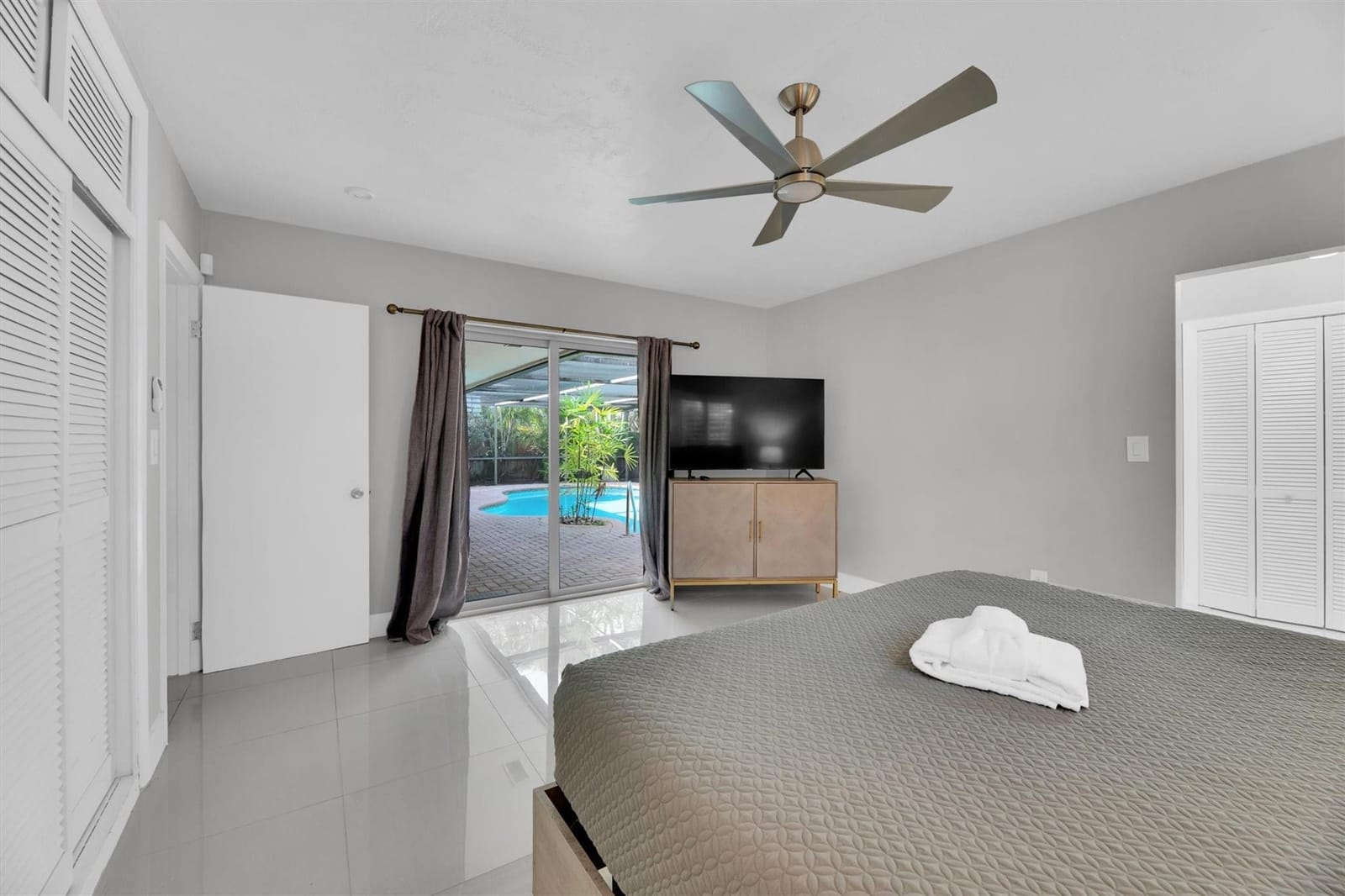 9611 NW 3rd Street, Pembroke Pines, FL 33024 photo 18