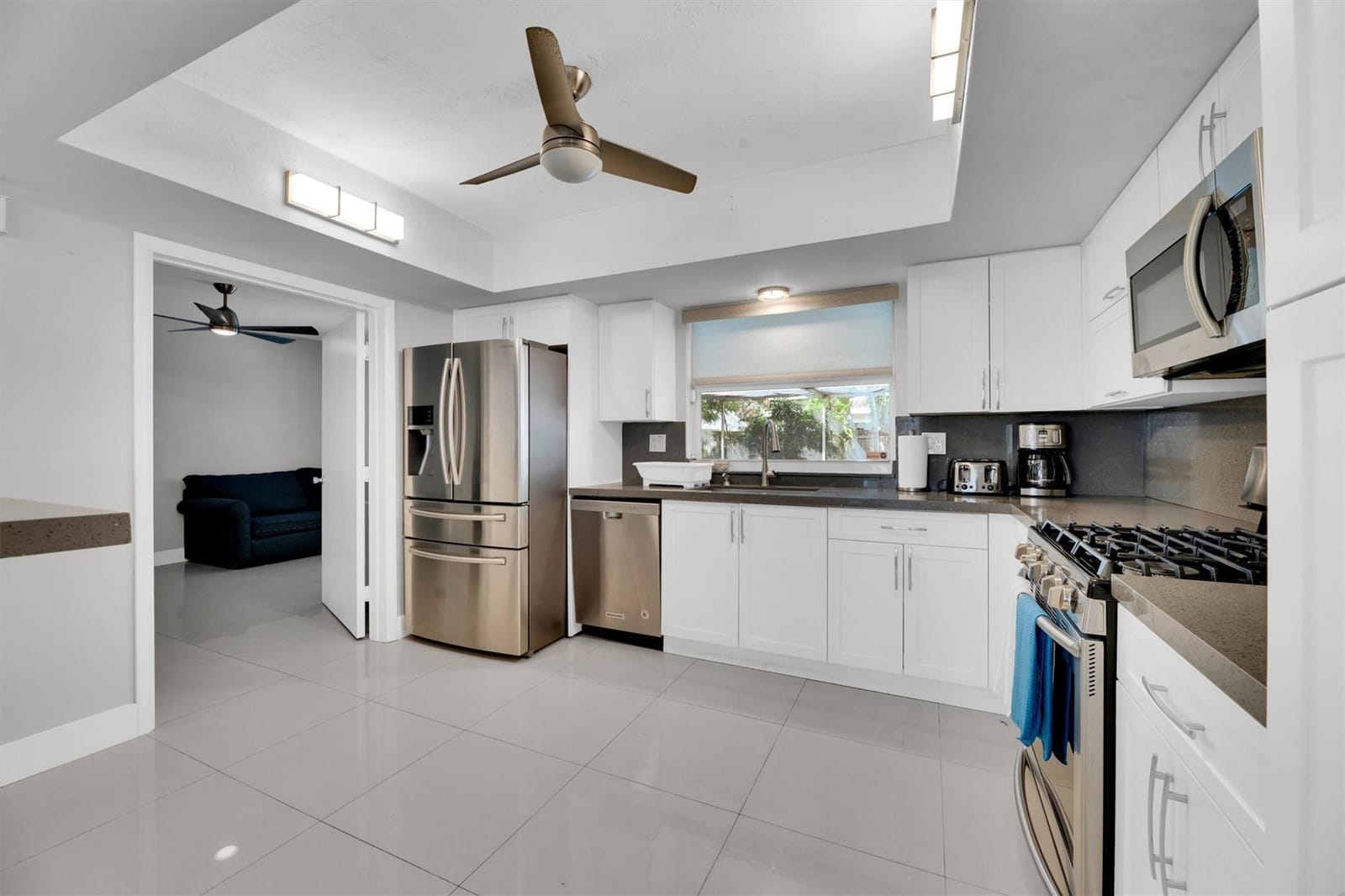 9611 NW 3rd Street — photo 9
