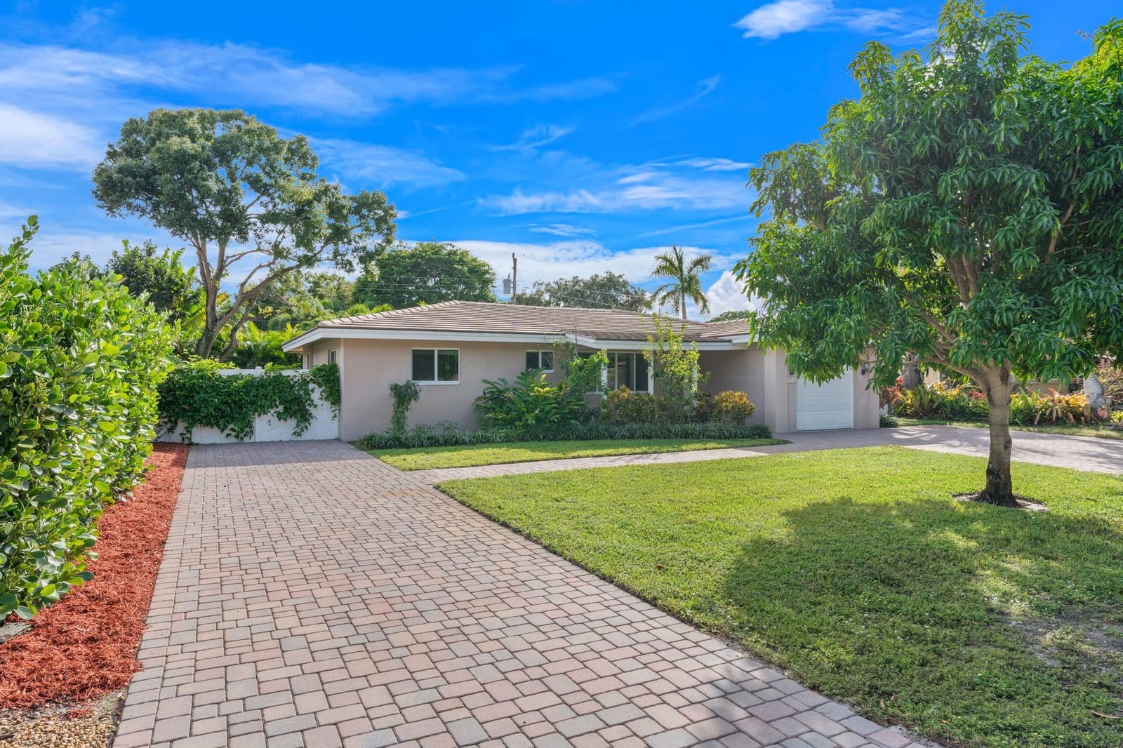 716 NE 20th Drive, Wilton Manors, FL 33305 photo 14
