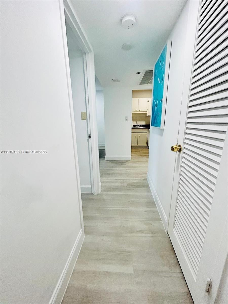 100 Lincoln Road 535 — photo 10
