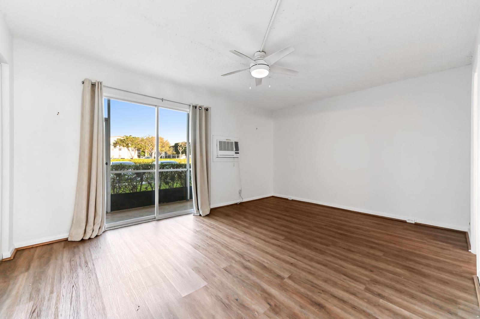 135 Brighton D, Boca Raton, FL 33434 photo 12