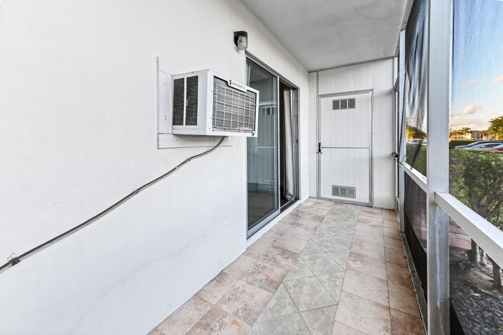 135 Brighton D, Boca Raton, FL 33434 photo 18