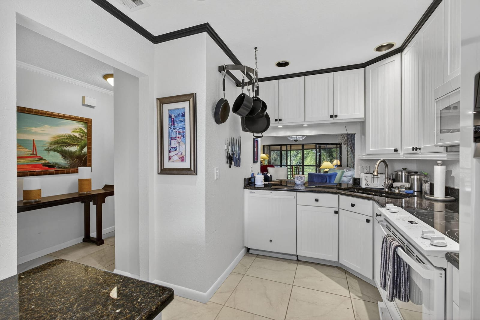 326 Southwind Court 207 — photo 8