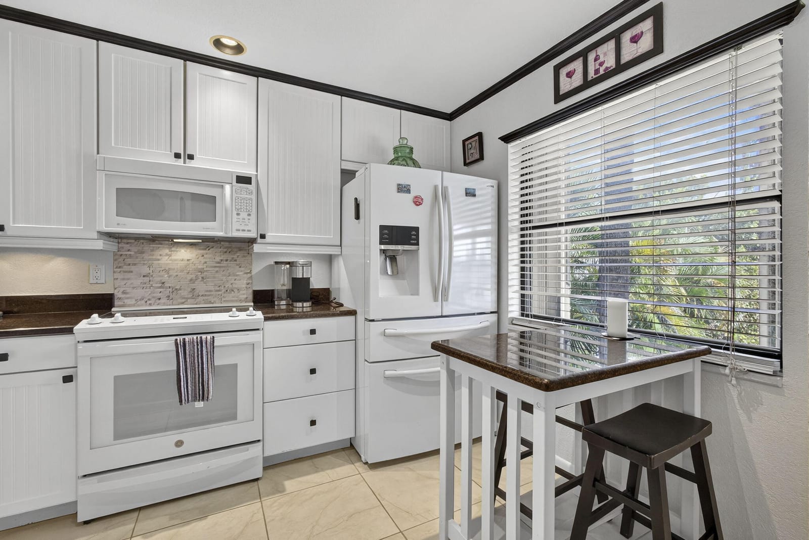 326 Southwind Court 207 — photo 9