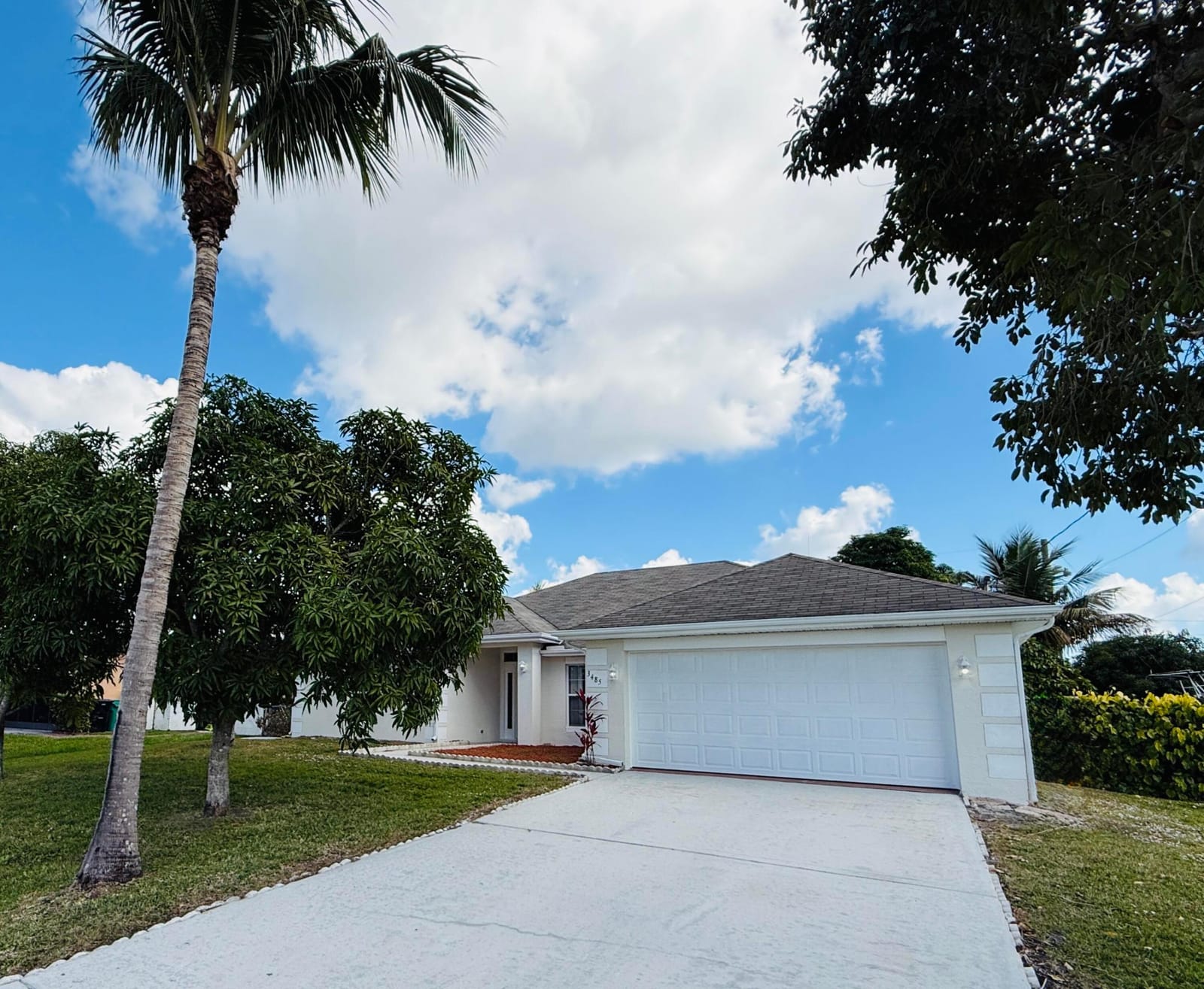 3485 SW Europe Street, Port St. Lucie, FL 34953
