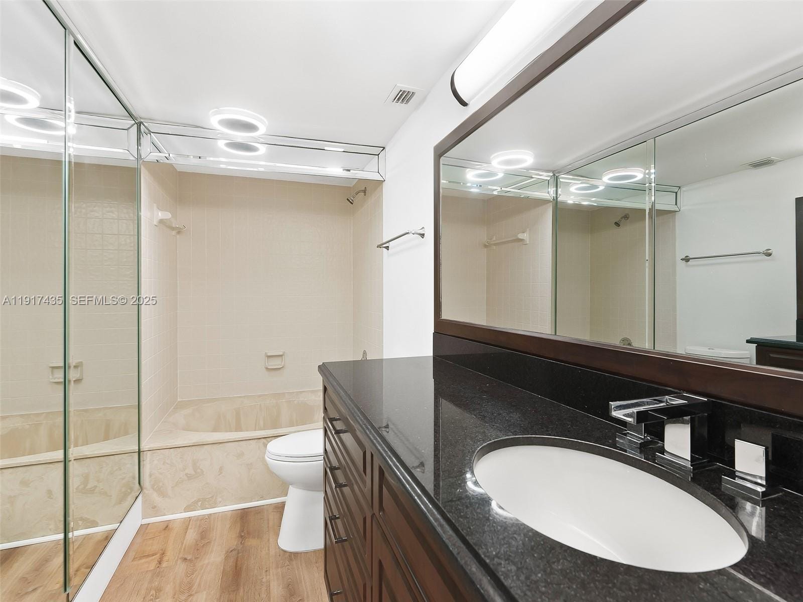 2202 S Cypress Bend Drive 204, Pompano Beach, FL 33069 photo 8